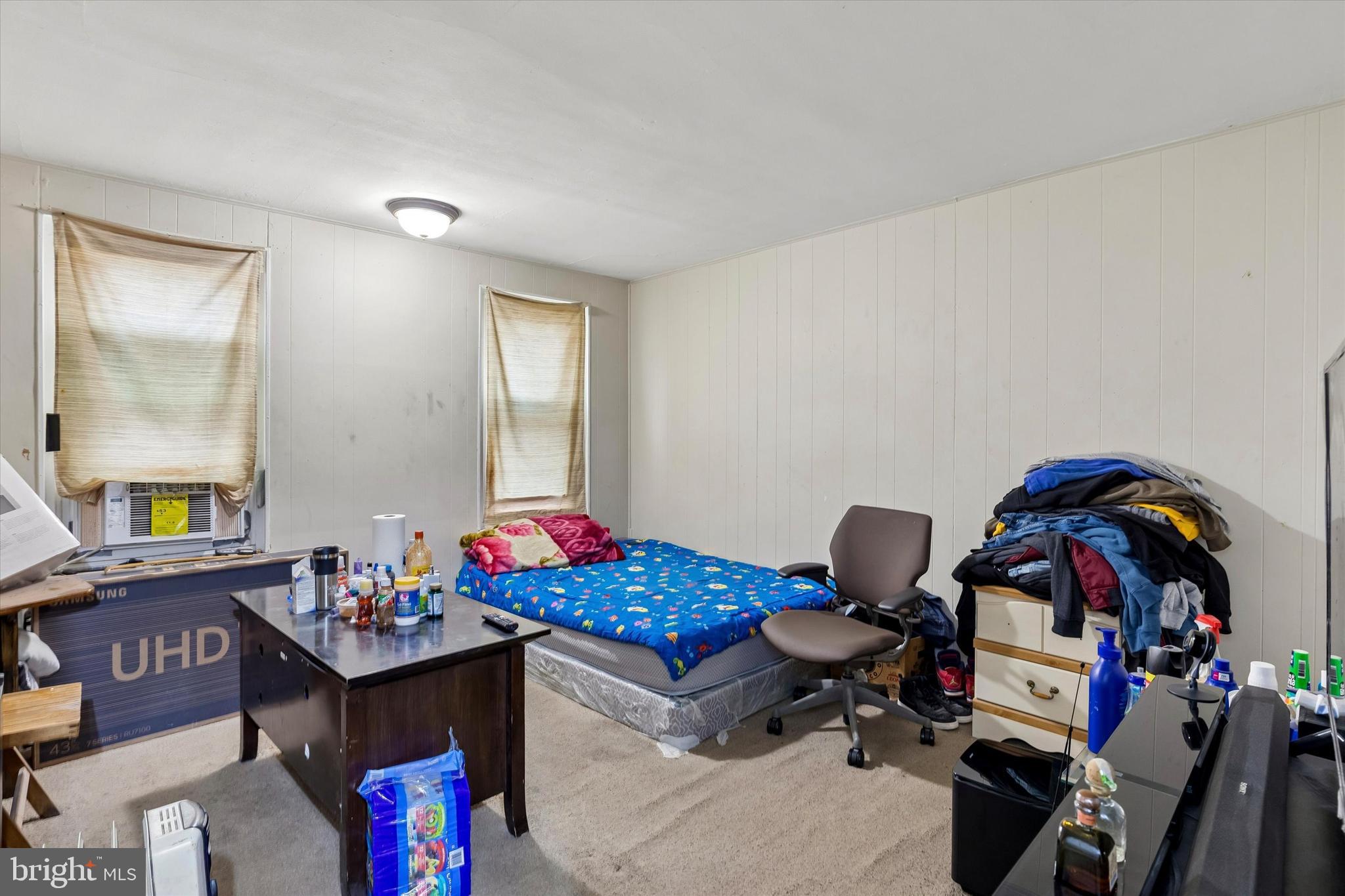 NORRISTOWN - Residential