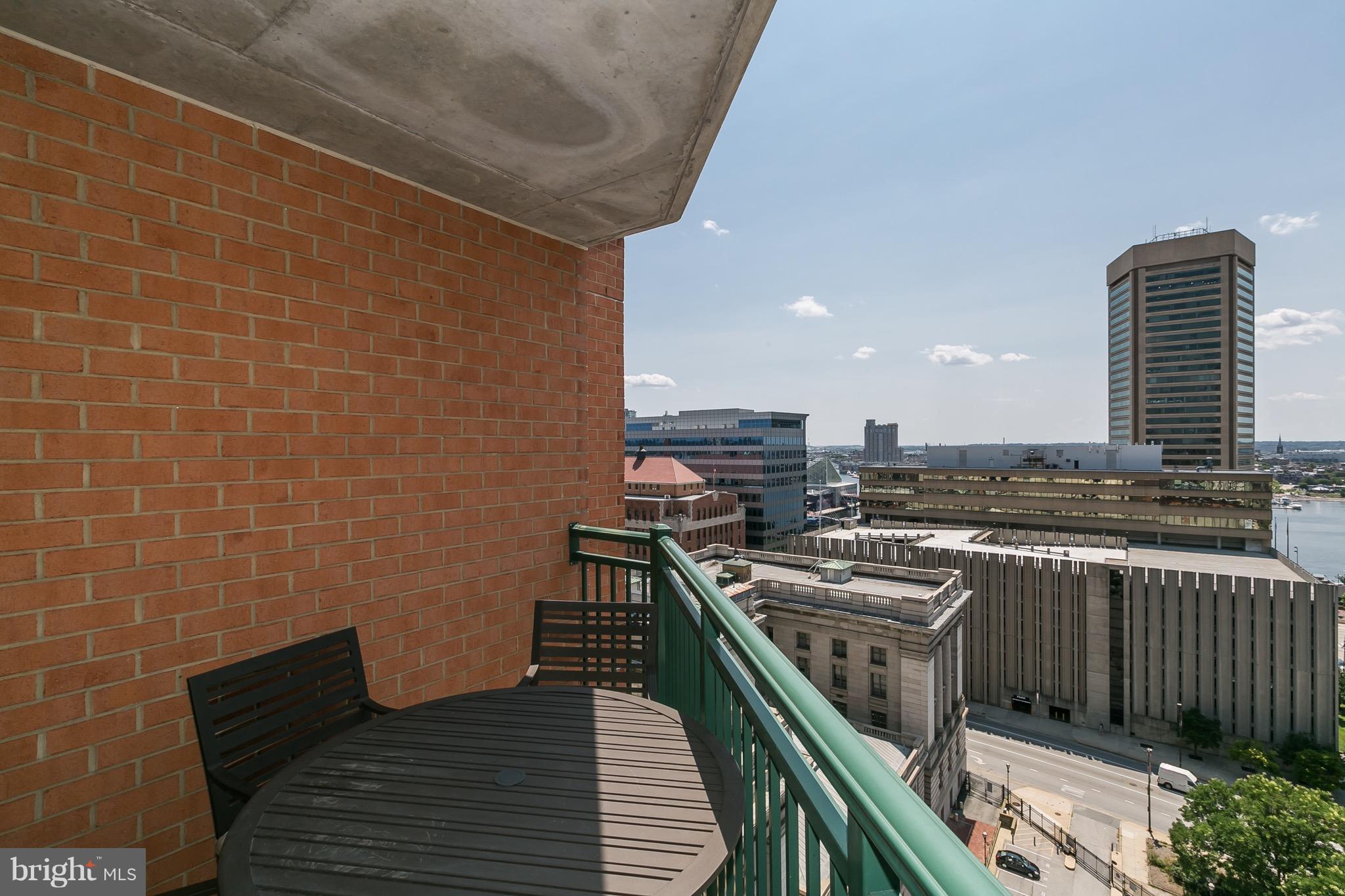 INNER HARBOR - Residential