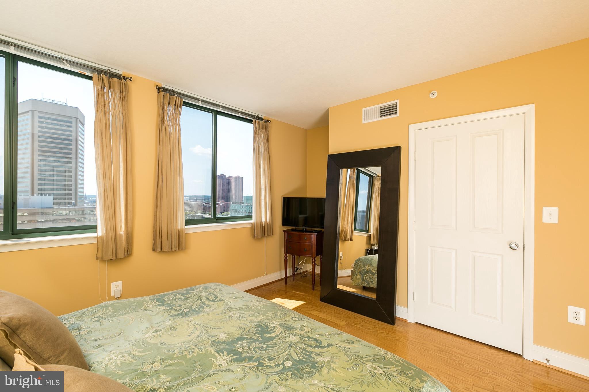 INNER HARBOR - Residential