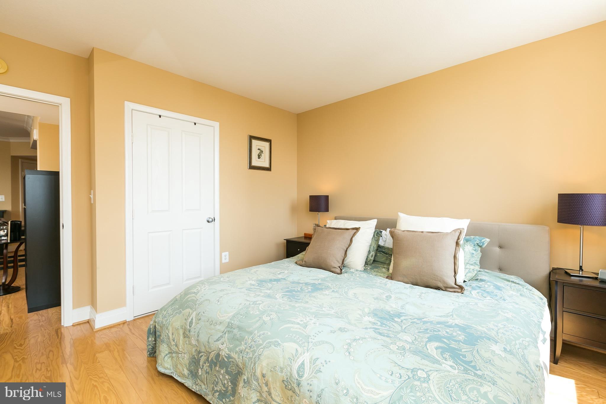 INNER HARBOR - Residential