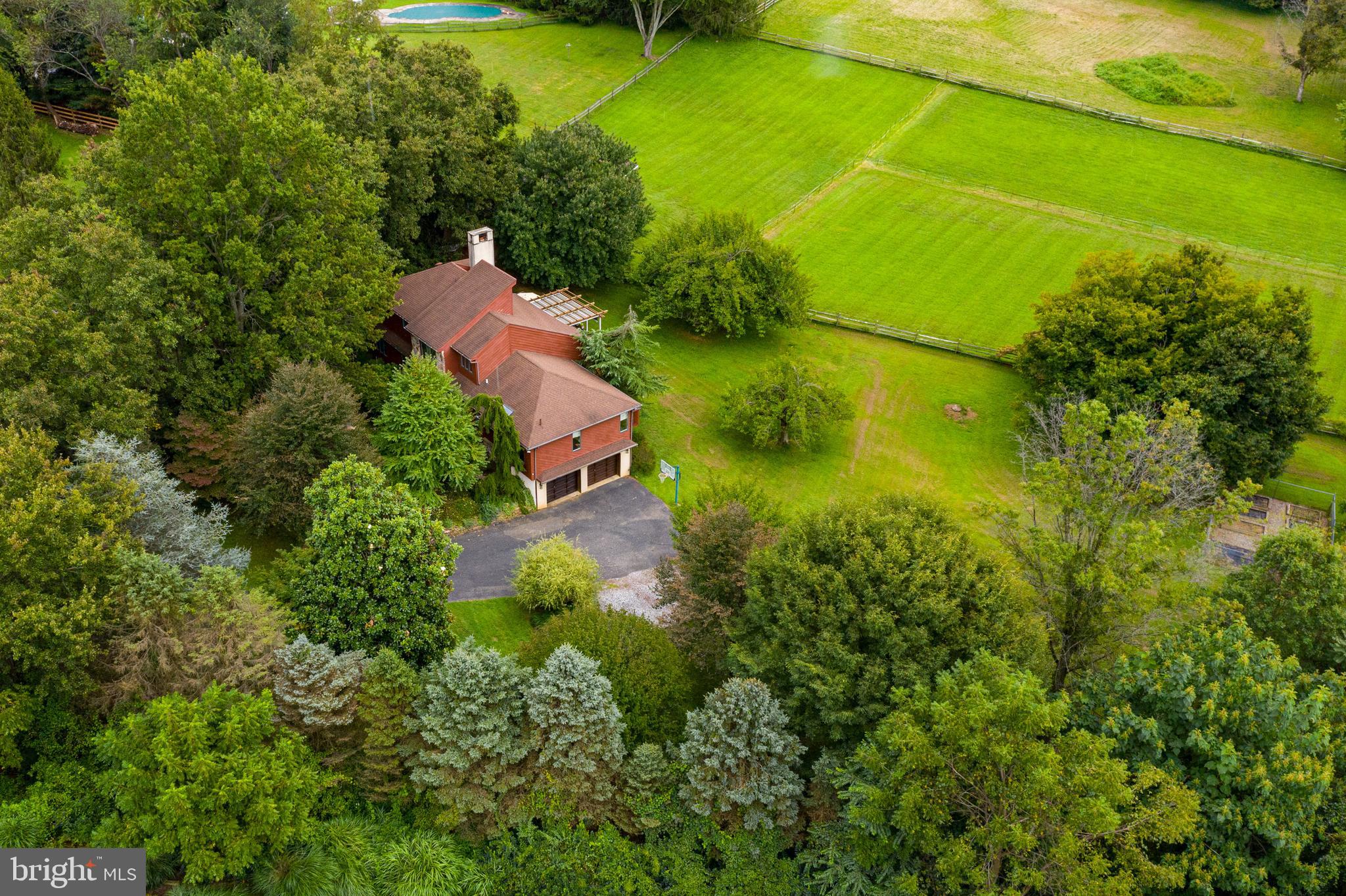 PARK WOODS - Residential
