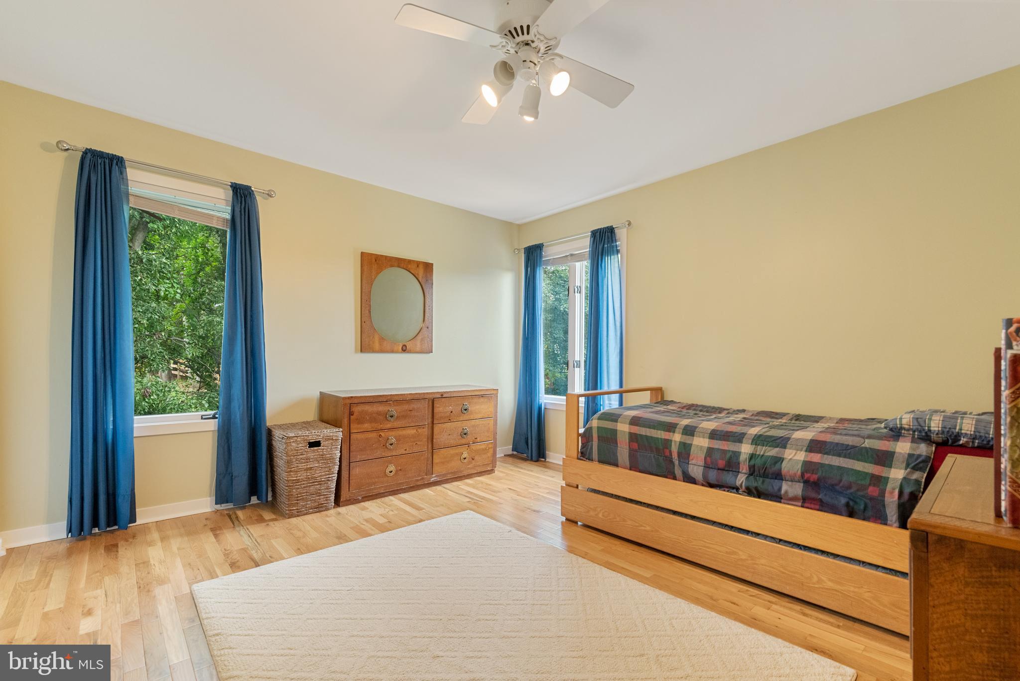 PARK WOODS - Residential