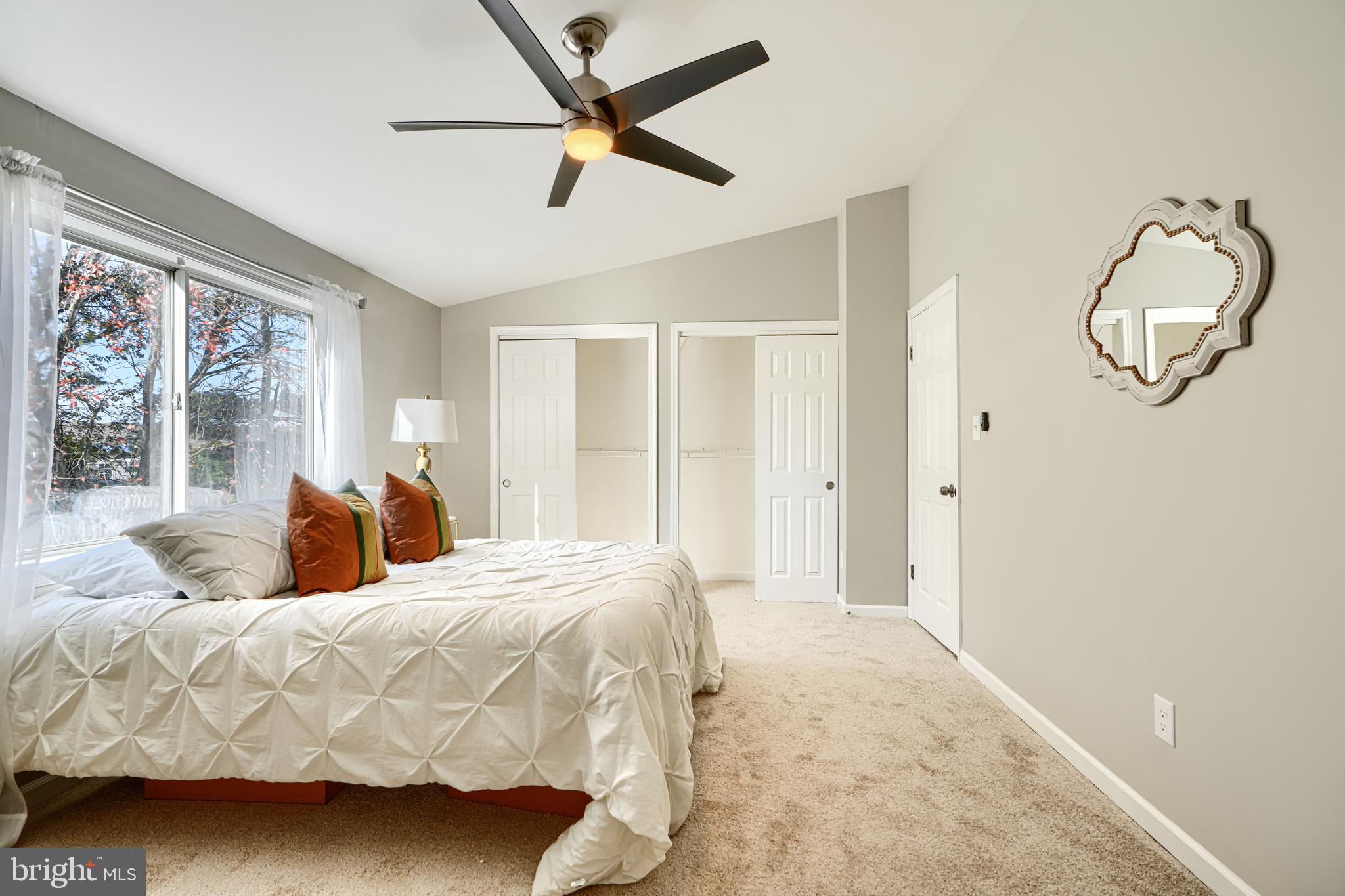 HUNT MEADOW - Residential