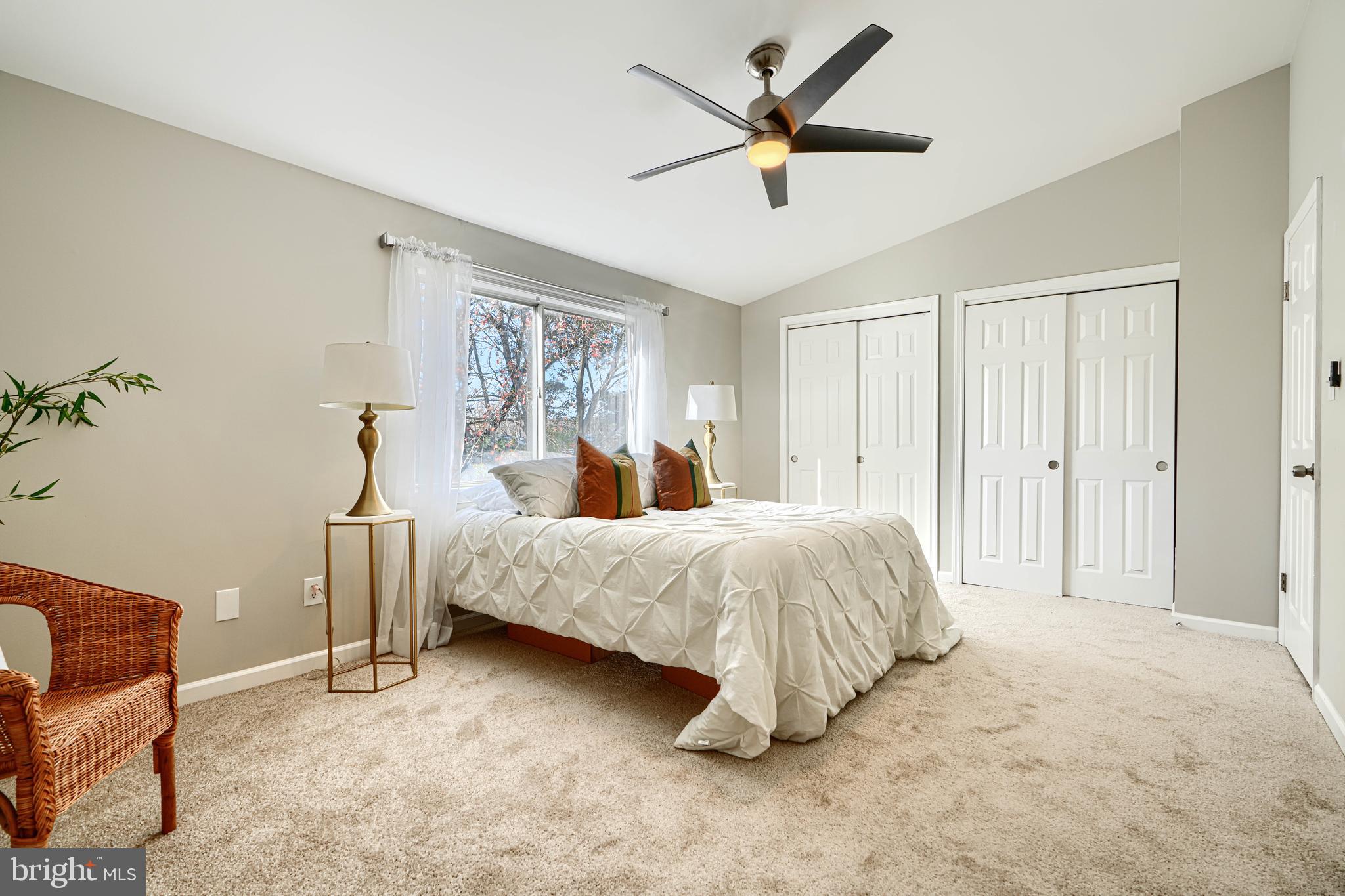 HUNT MEADOW - Residential