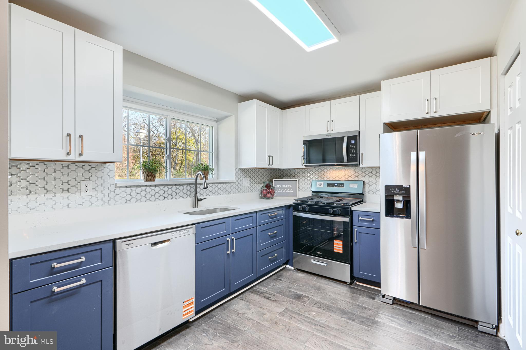 HUNT MEADOW - Residential