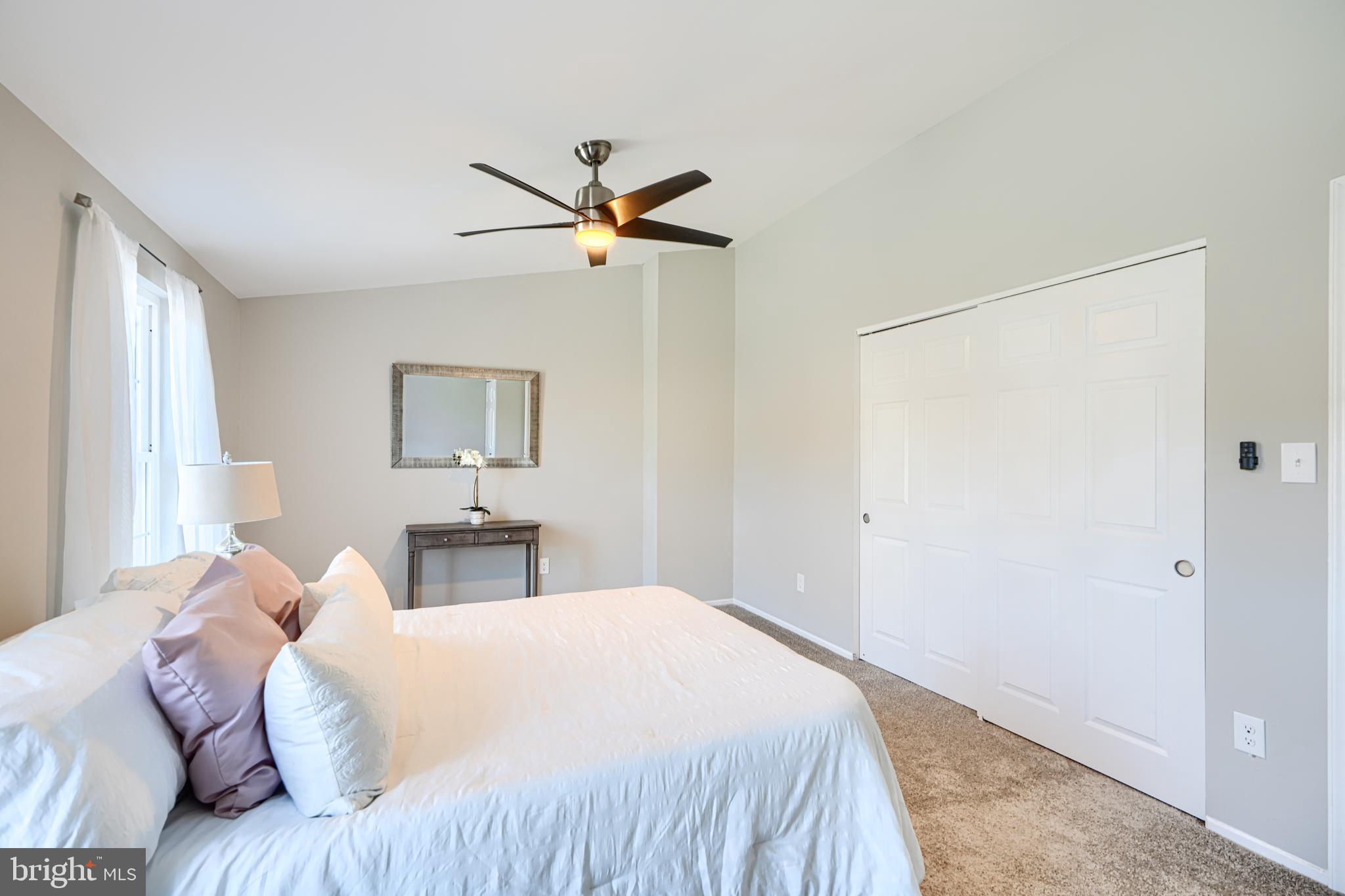 HUNT MEADOW - Residential