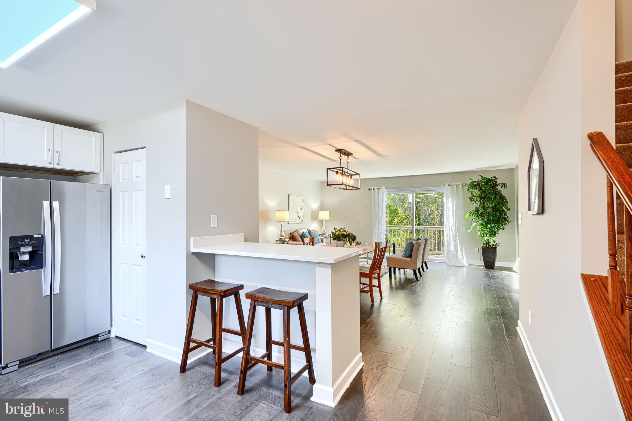 HUNT MEADOW - Residential