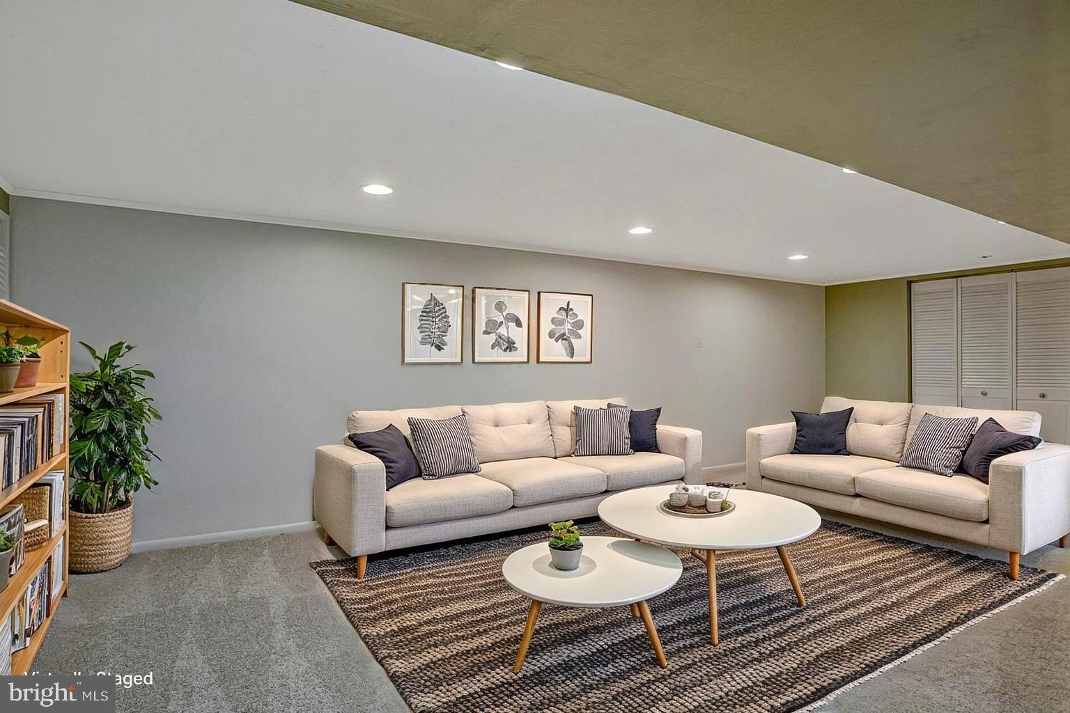 ALLVIEW ESTATES - Residential