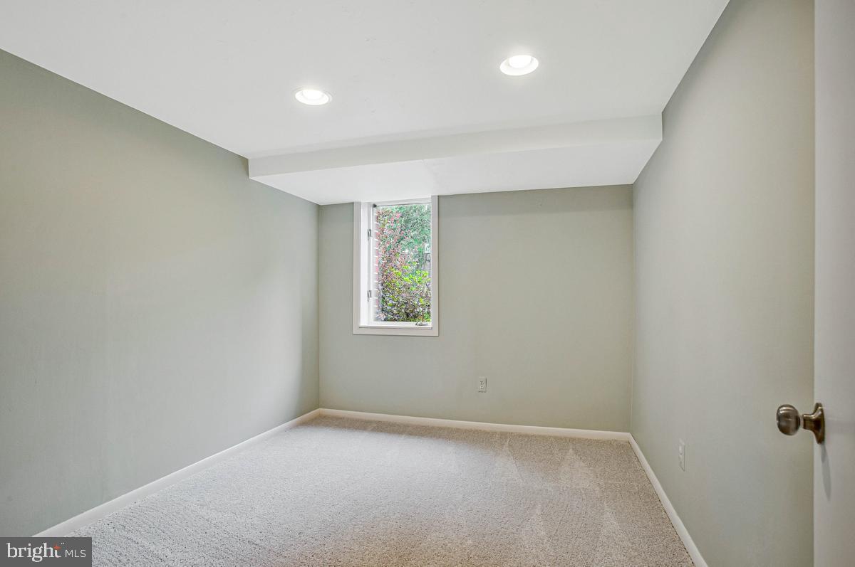 ALLVIEW ESTATES - Residential