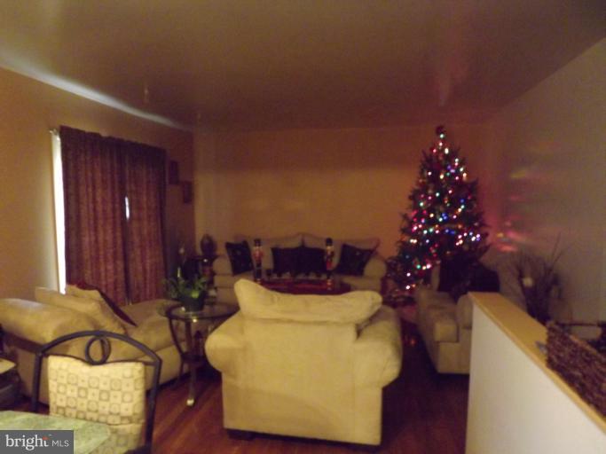 RITCHIE HEIGHTS - Residential