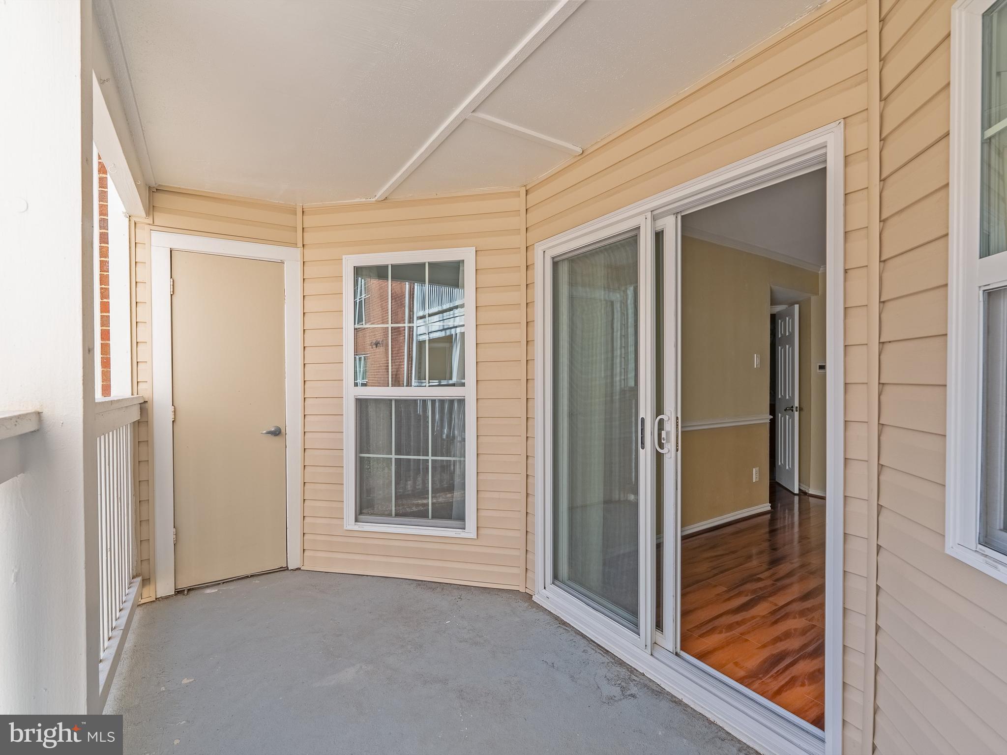 FOUNTAINS AT MCLEAN - Residential