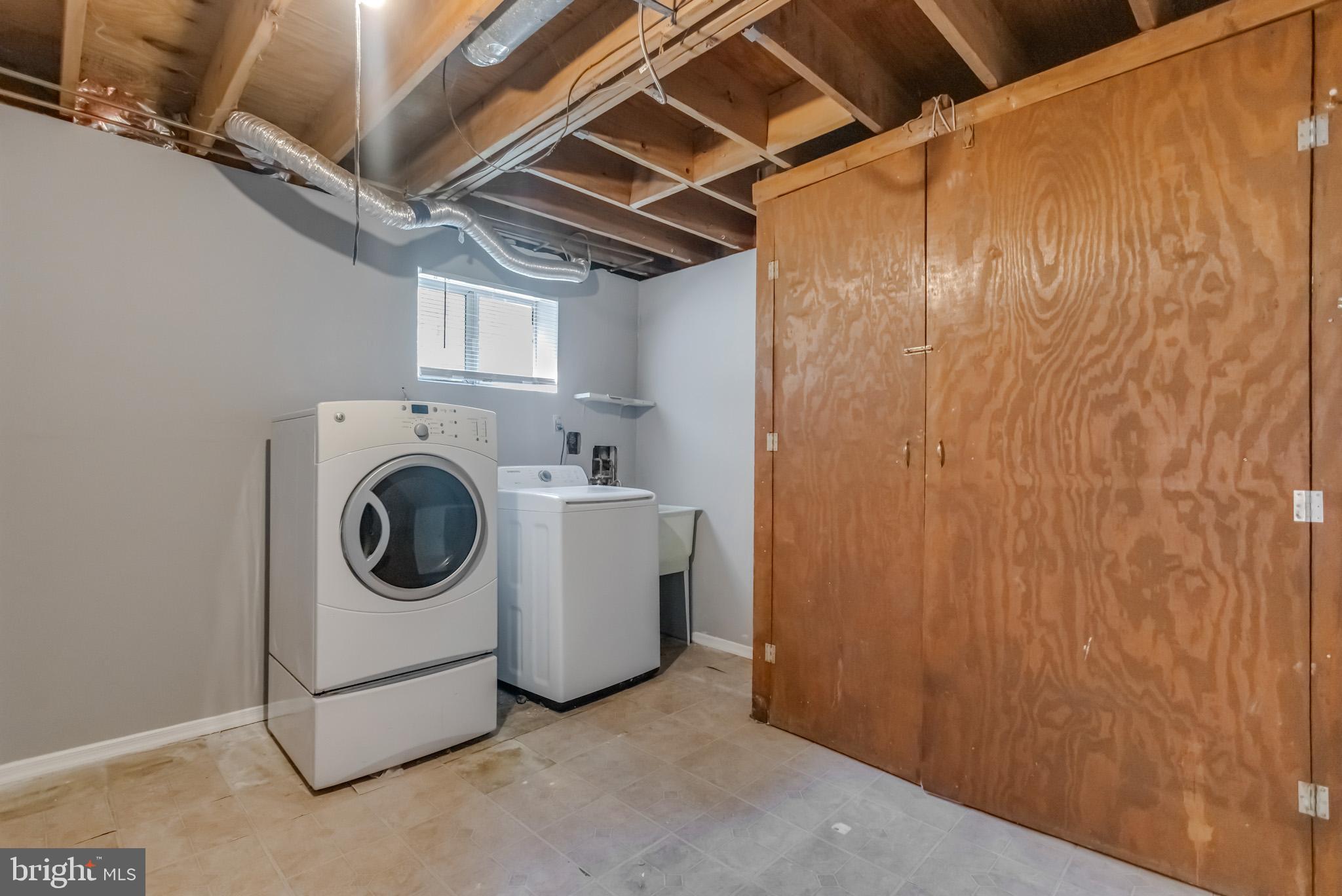 GREENFIELD - Residential