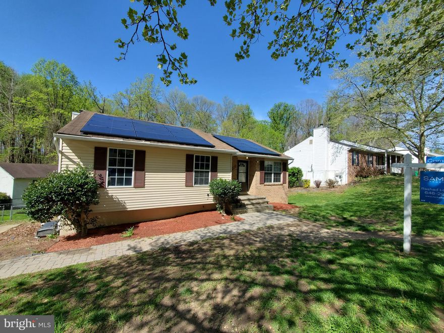 Welcome Home. Looking for an affordable Single Family Home in Clinton with Solar Panels look no further.  This 4 bedroom, 3 Full Bathroom home features Updated Kitchen Countertops, New Carpet in the entire home, Updated Bathrooms,  Large Fenced Back Yard, and a screened in porch that with a little TLC can be brought back to life. Walkout Basement has a fireplace, and a Full Bathroom and Bedroom for Guests.  As-Is, But shows well . Solar Panels must be transferred to new Buyer .

 $2500 Appliance Credit + $500 Home Warranty.