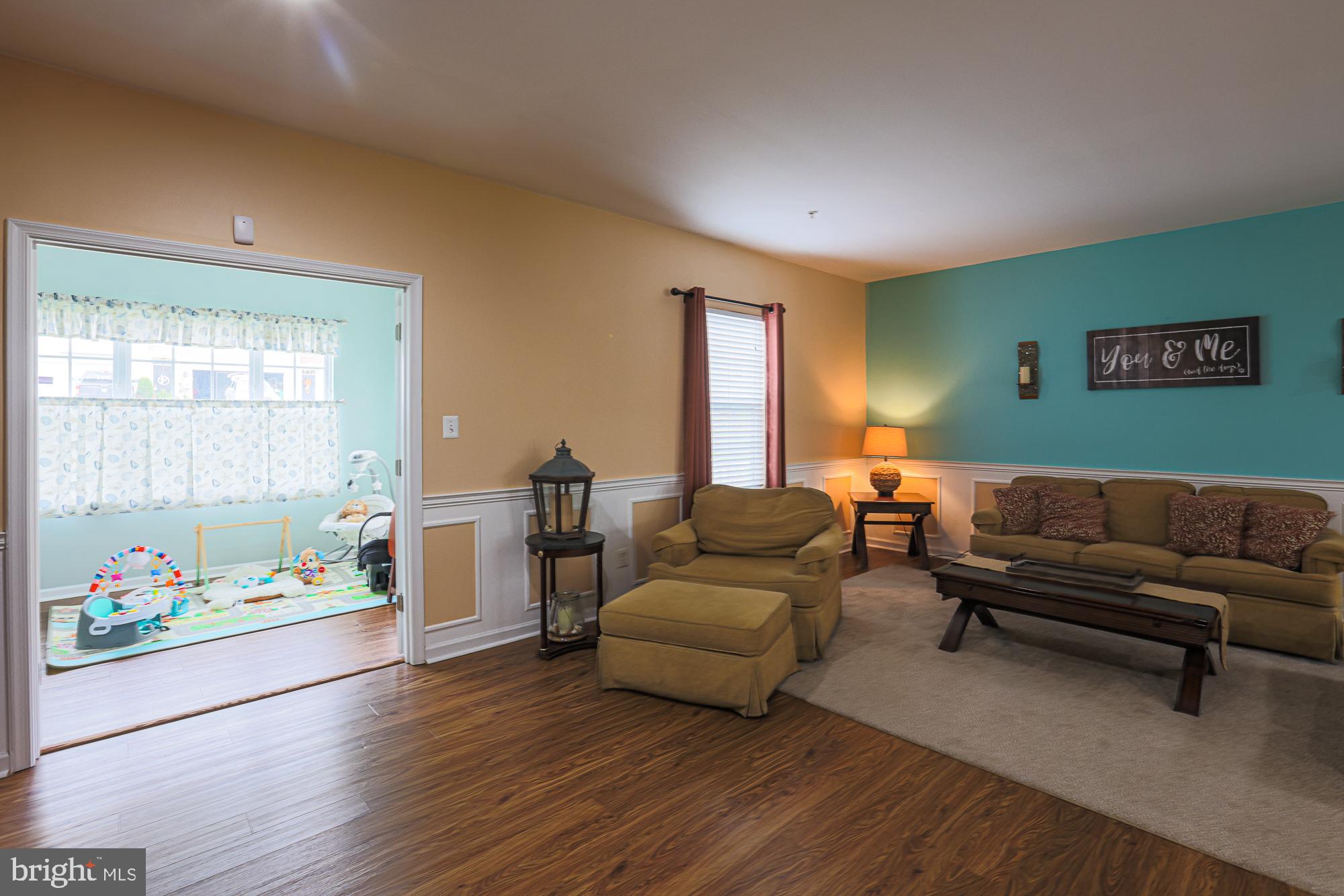 HOLLY WOODS - Residential