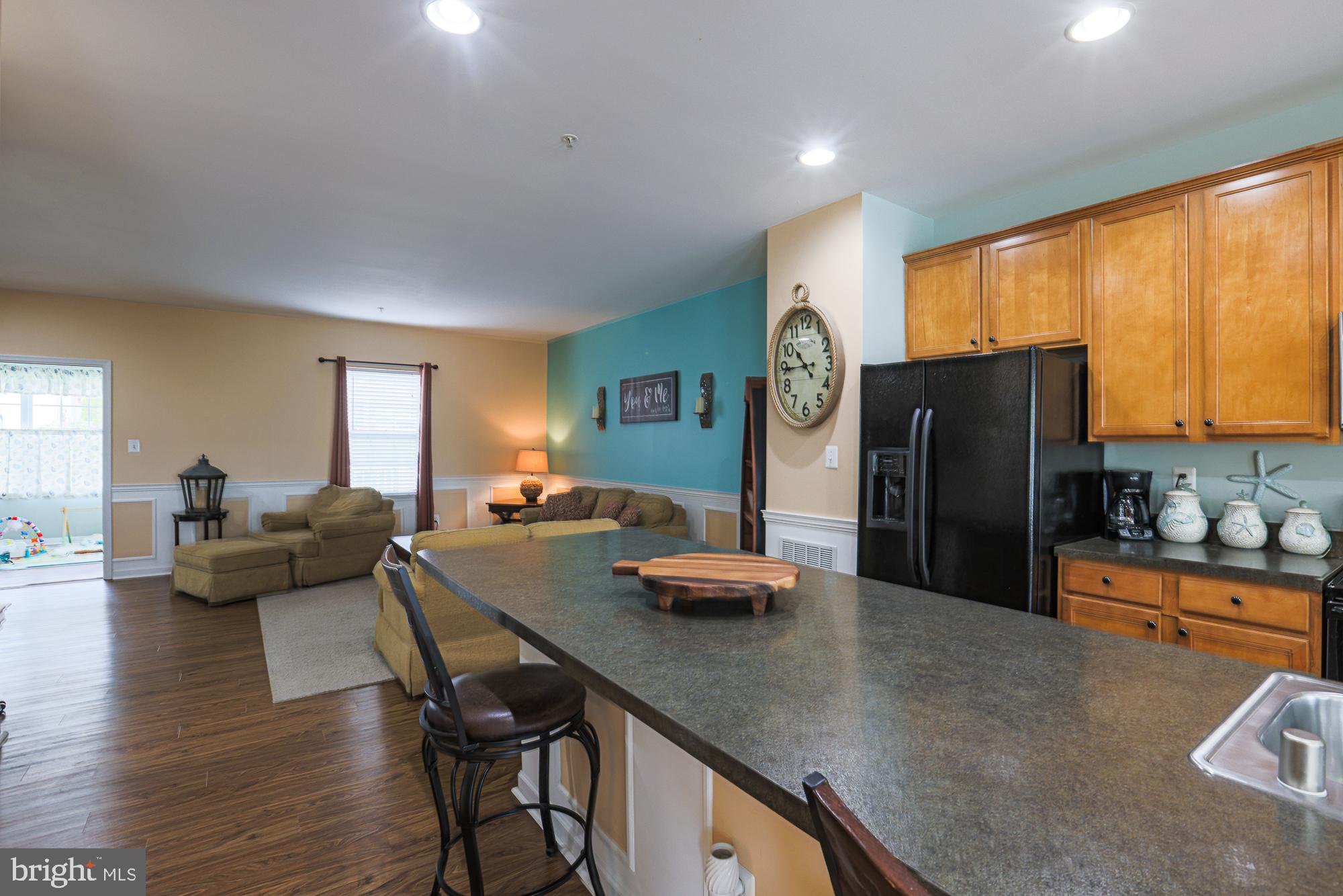 HOLLY WOODS - Residential