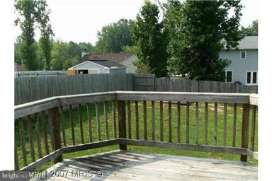 FALCON RIDGE - Residential Lease