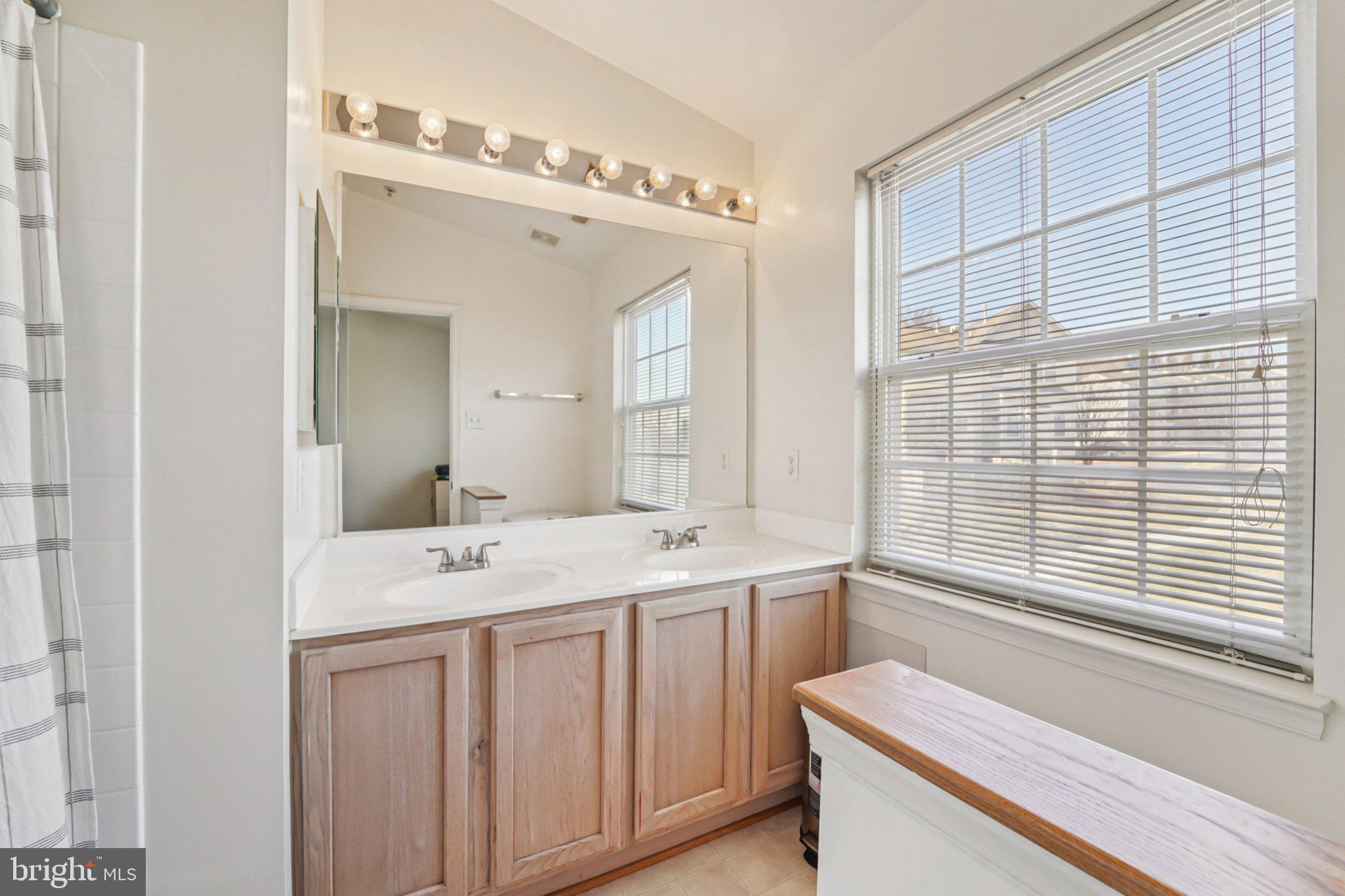 OVERLOOK - Residential