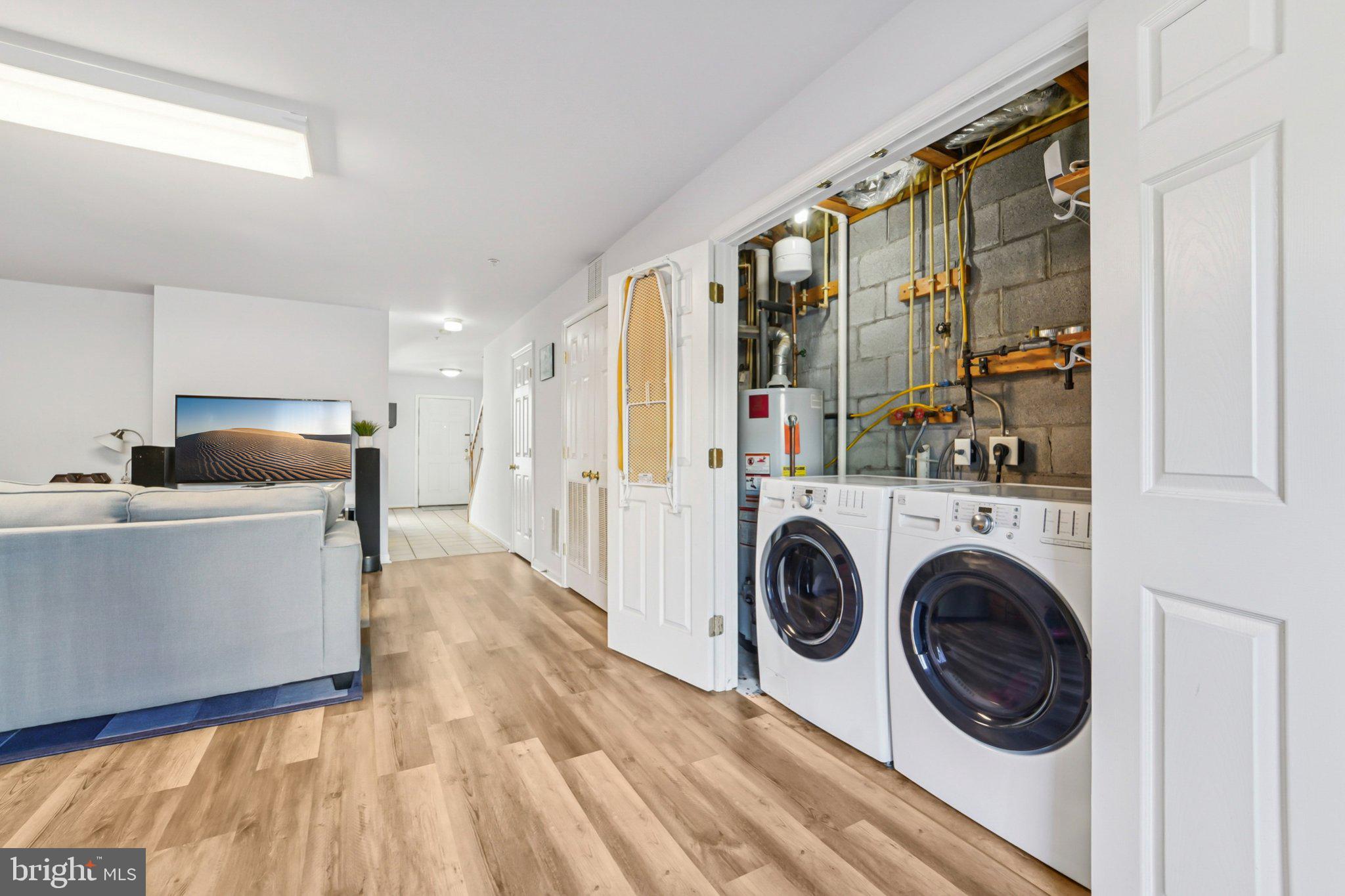 OVERLOOK - Residential