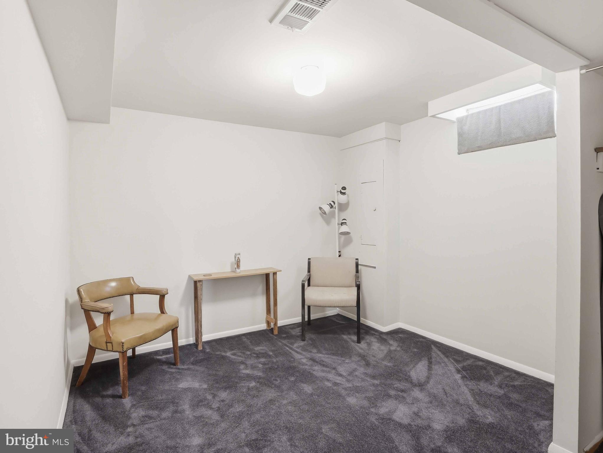 CATONSVILLE HEIGHTS - Residential