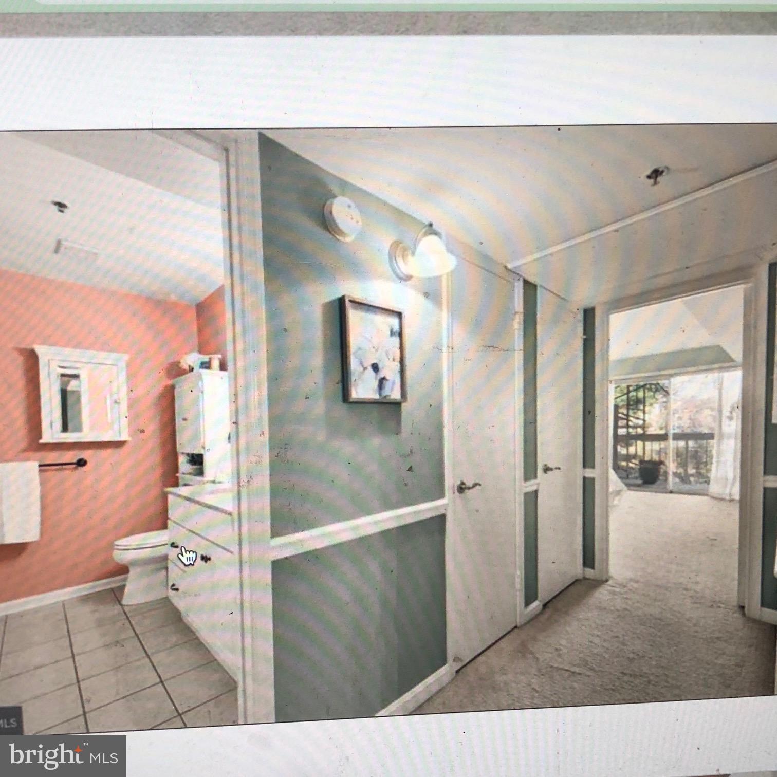 FOUR WINDS AT OAKTON - Residential Lease