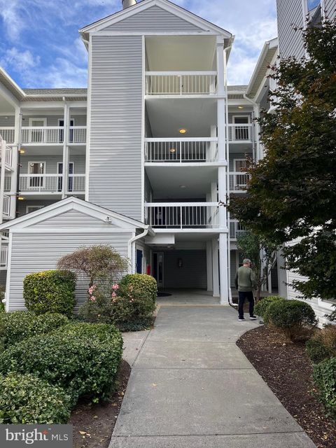 10248 APPALACHIAN CIRCLE 1-B2 OAKTON VA 22124