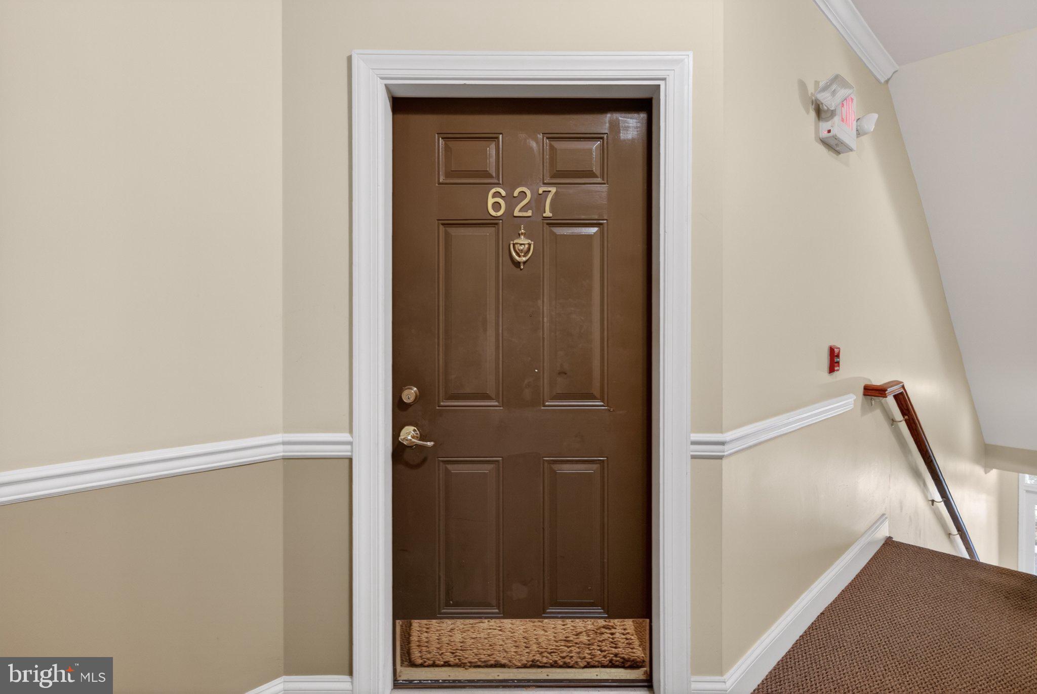 627 TIMBERLAKE DRIVE