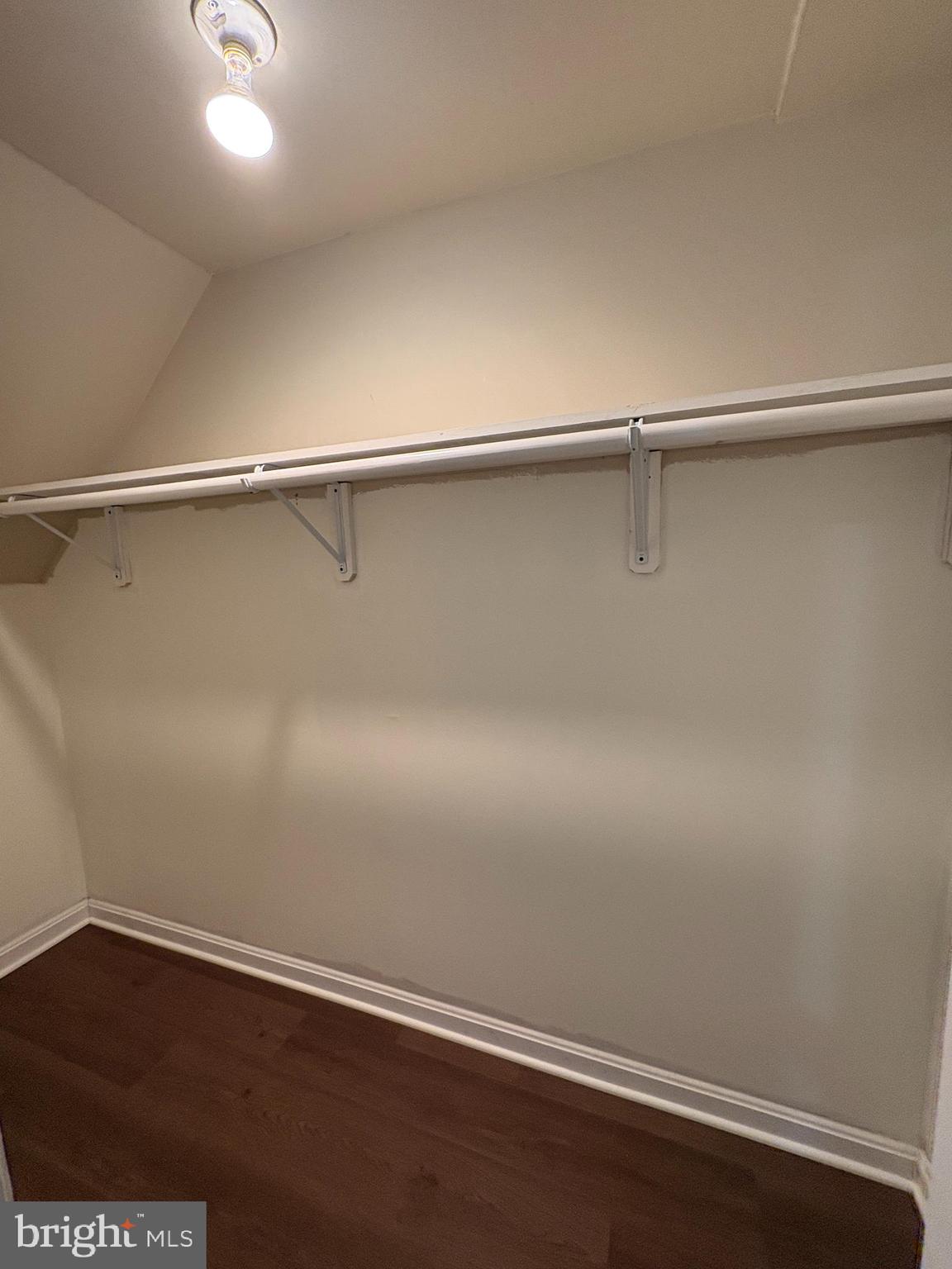 PELHAM'S CROSSING - Residential Lease