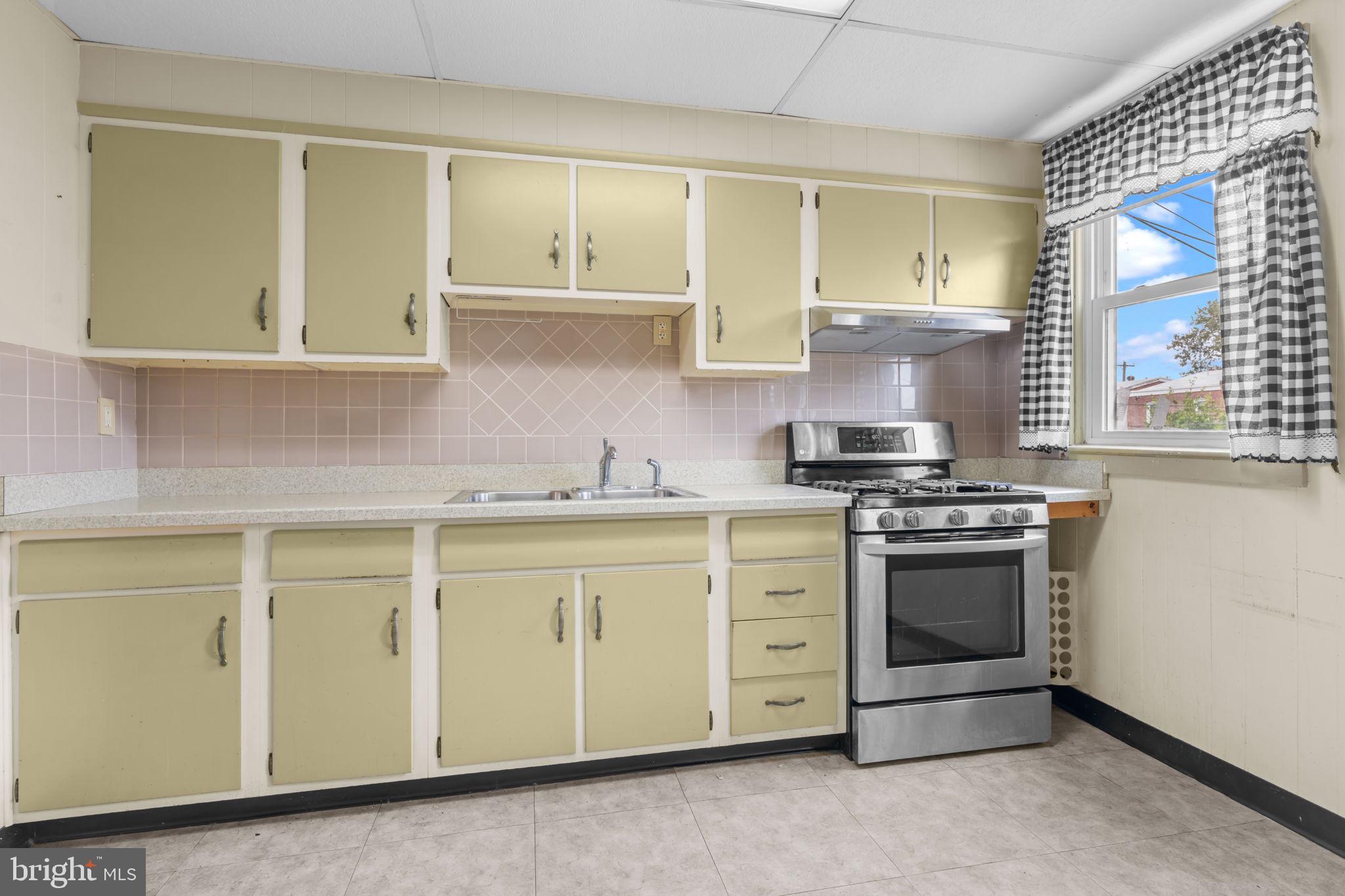 TACONY - Residential