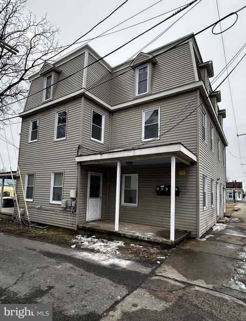 Photo of 118 W Division Street, DOVER, DE 19901 (MLS # DEKT2044594)