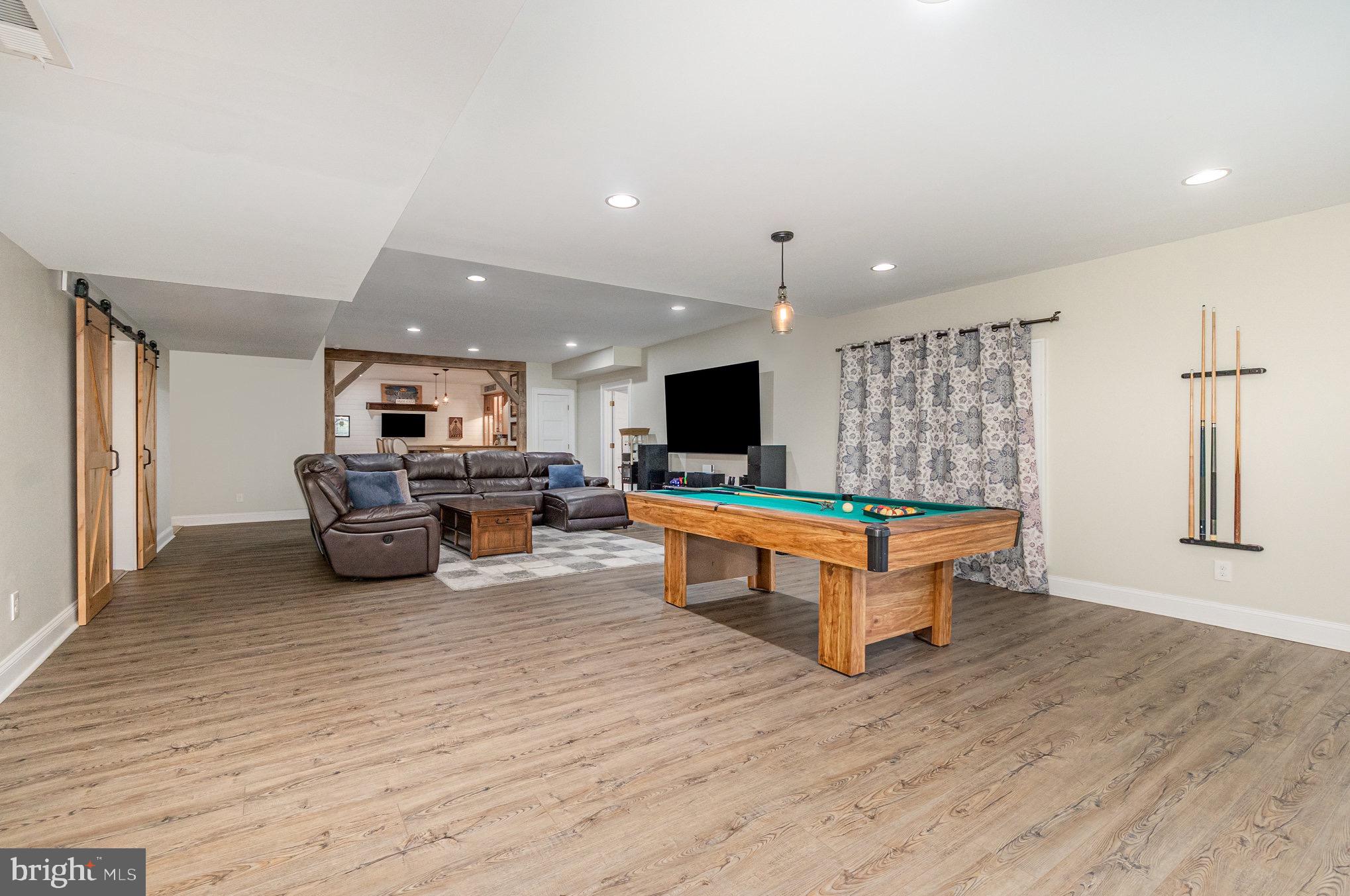 DOVE HILL ESTATES - Residential