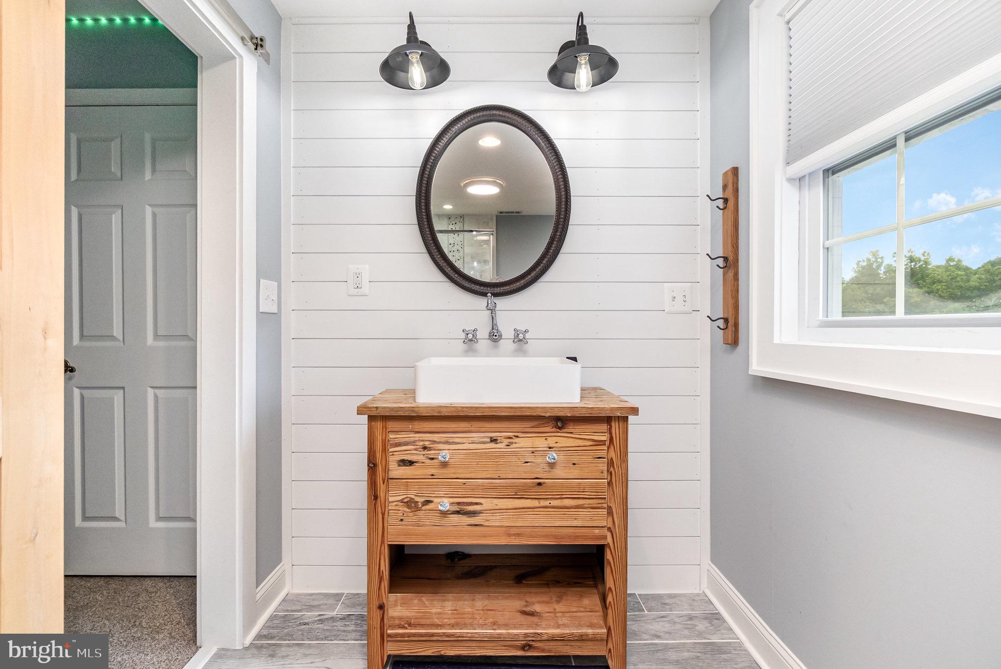 DOVE HILL ESTATES - Residential