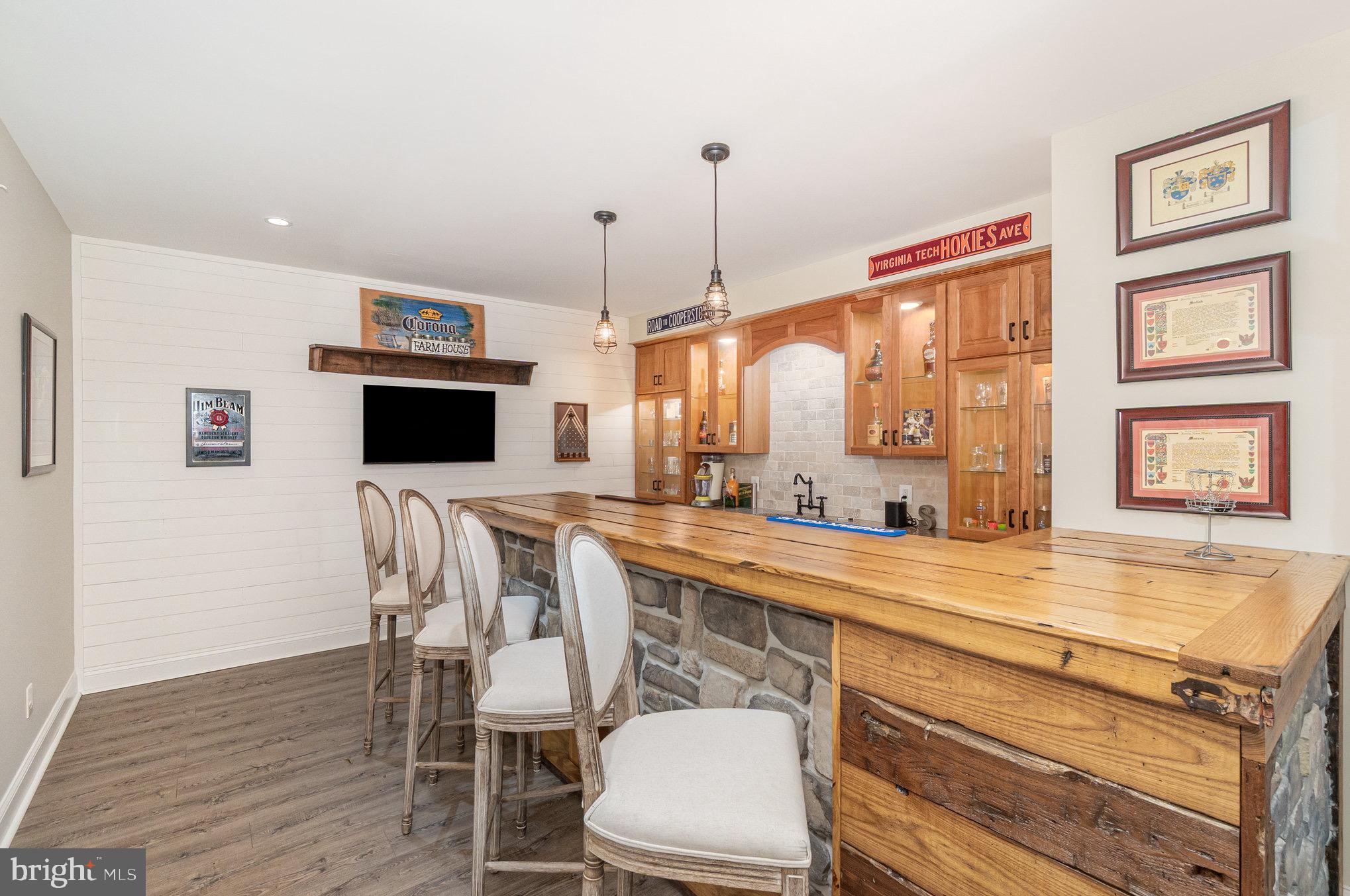 DOVE HILL ESTATES - Residential