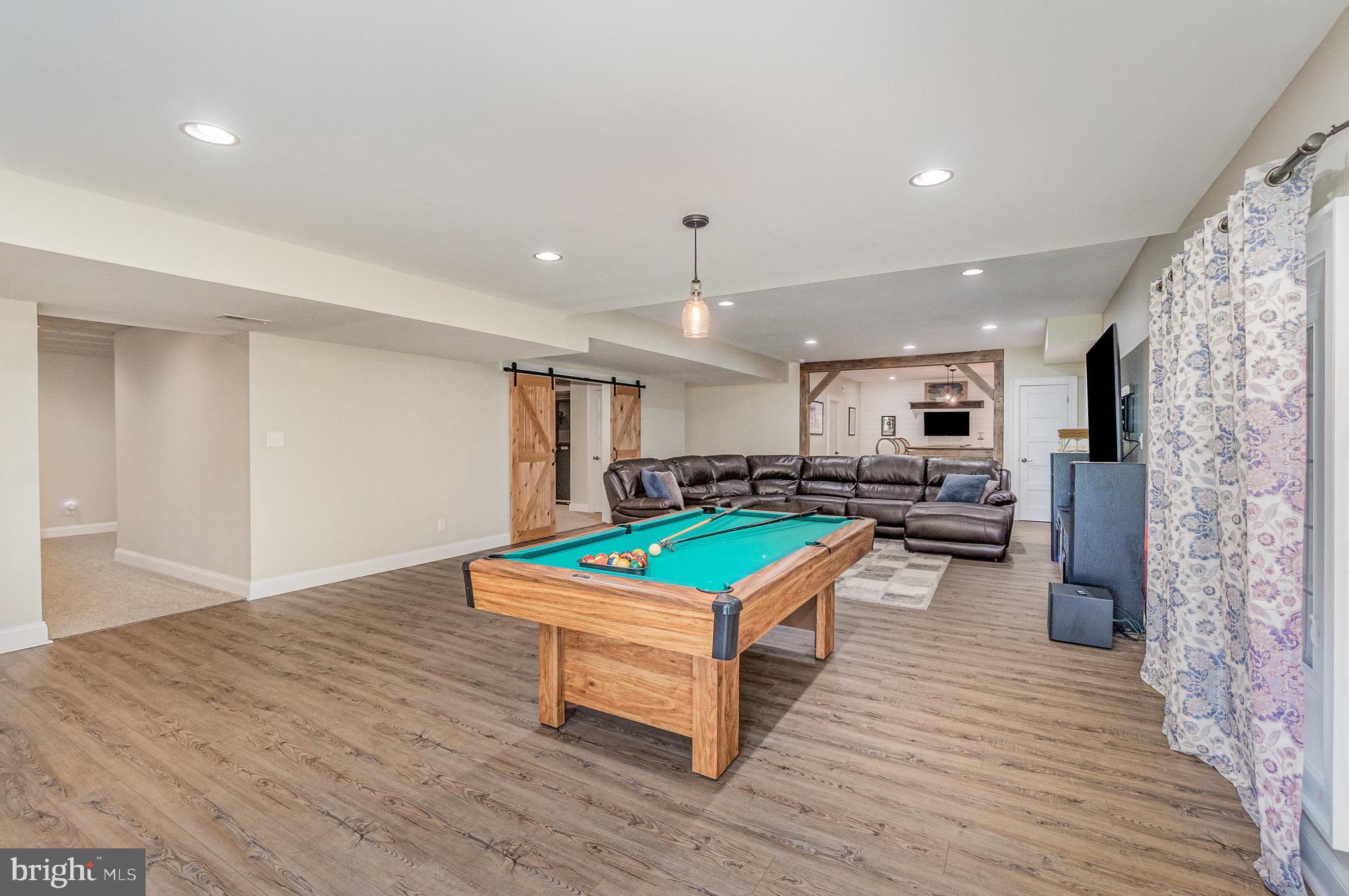 DOVE HILL ESTATES - Residential