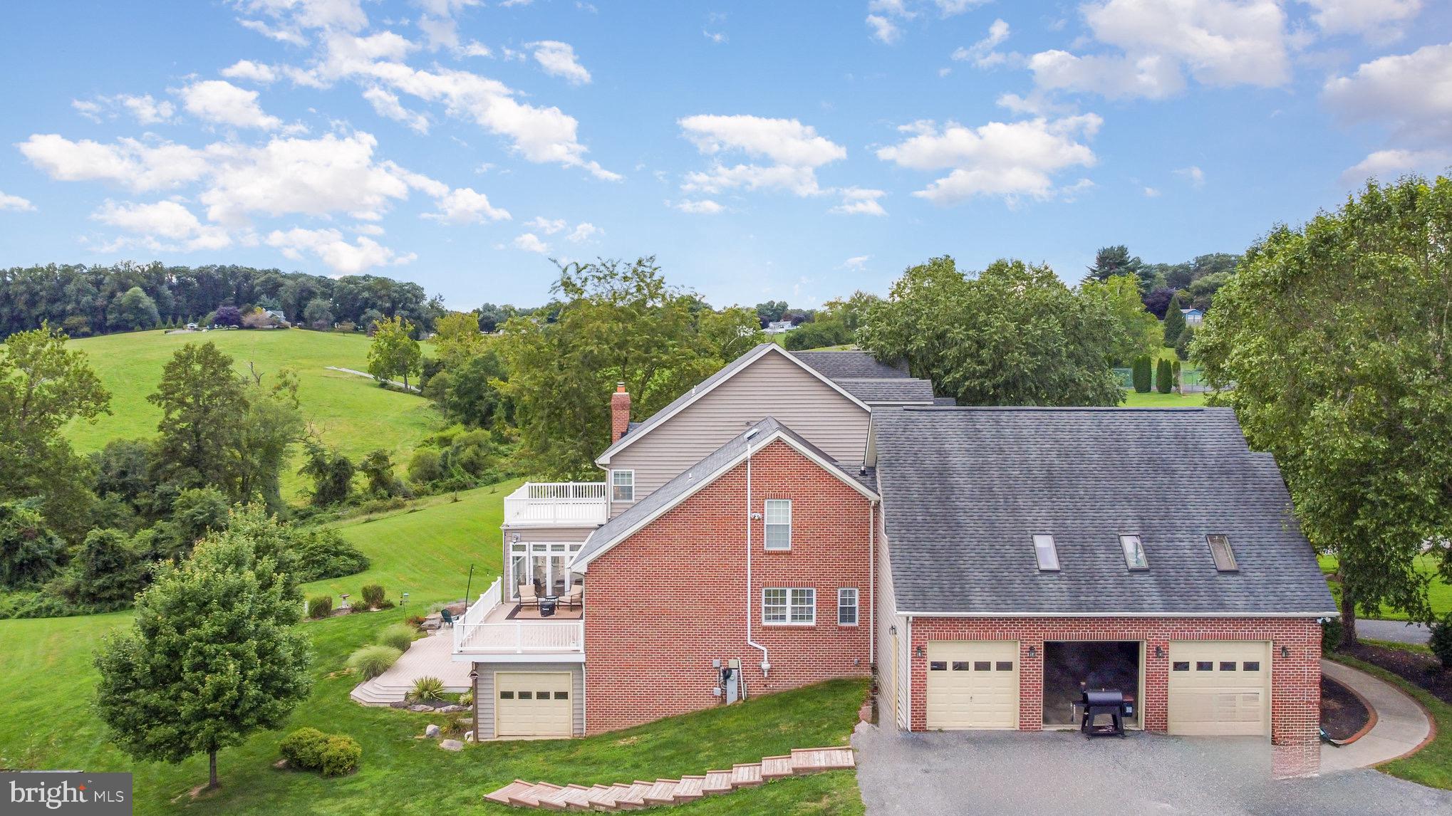 DOVE HILL ESTATES - Residential