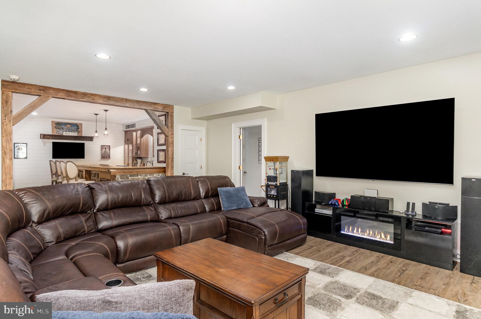 DOVE HILL ESTATES - Residential