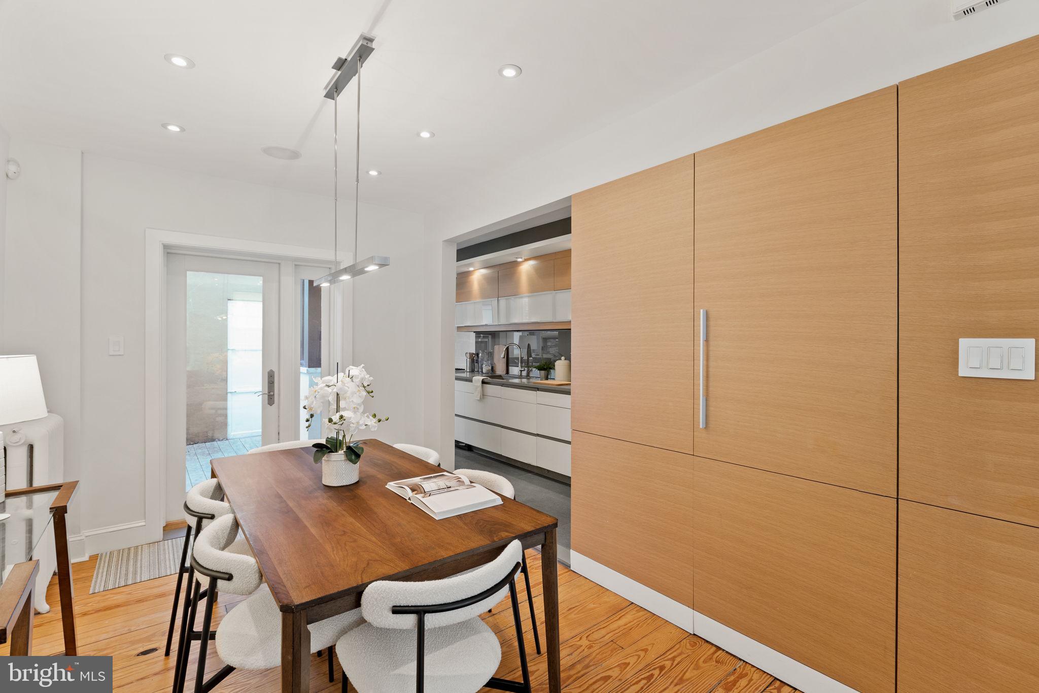 RITTENHOUSE SQUARE - Residential