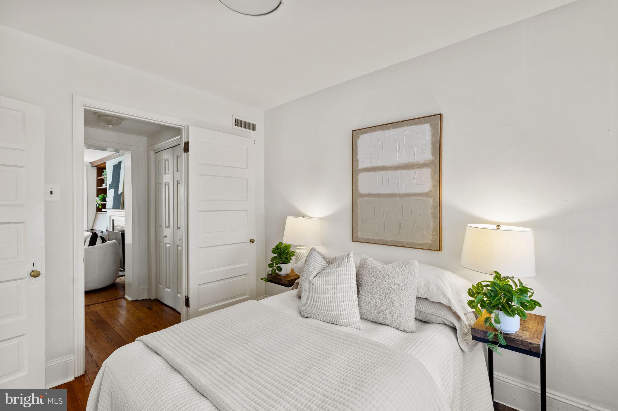 RITTENHOUSE SQUARE - Residential