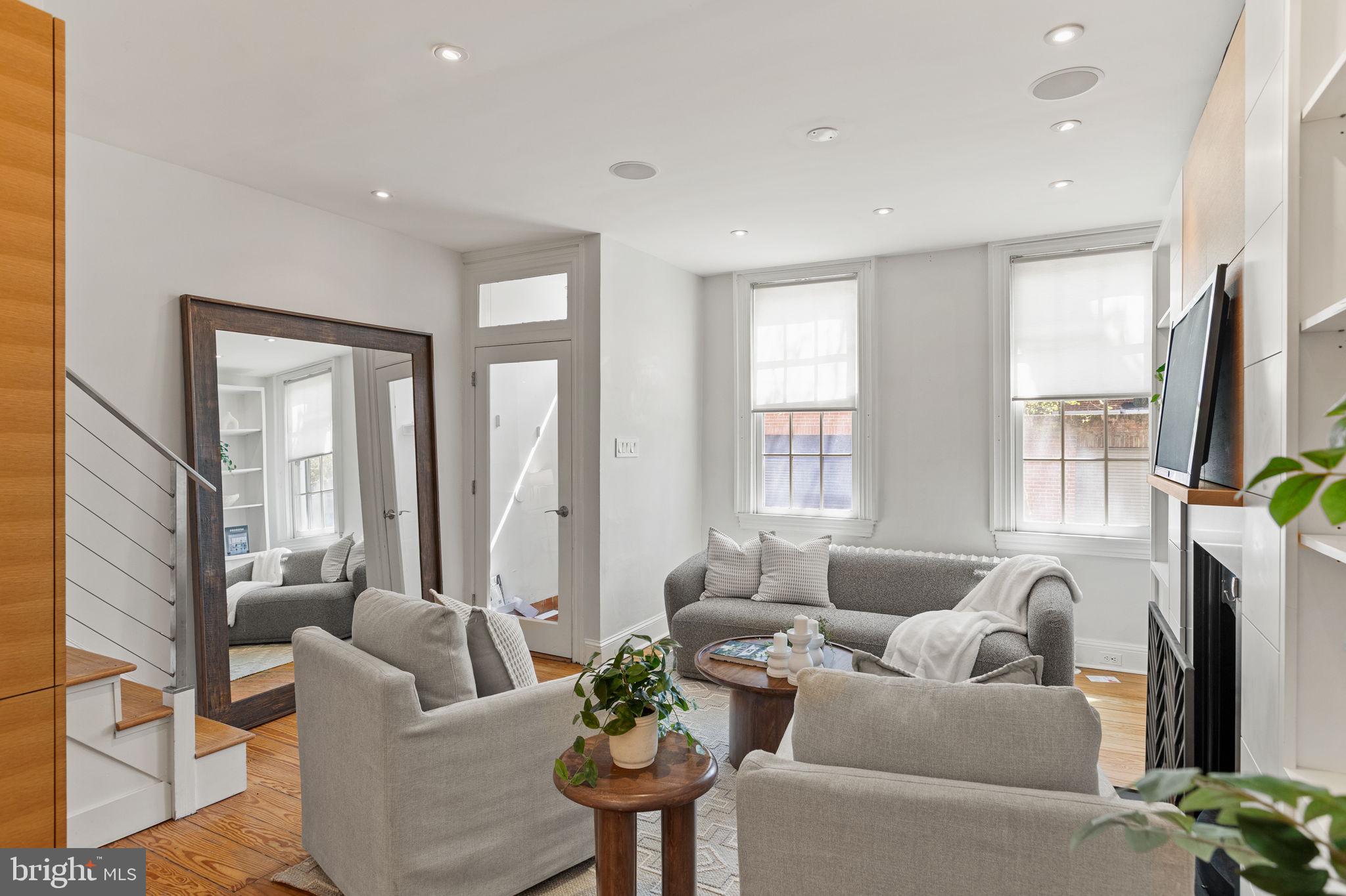 RITTENHOUSE SQUARE - Residential