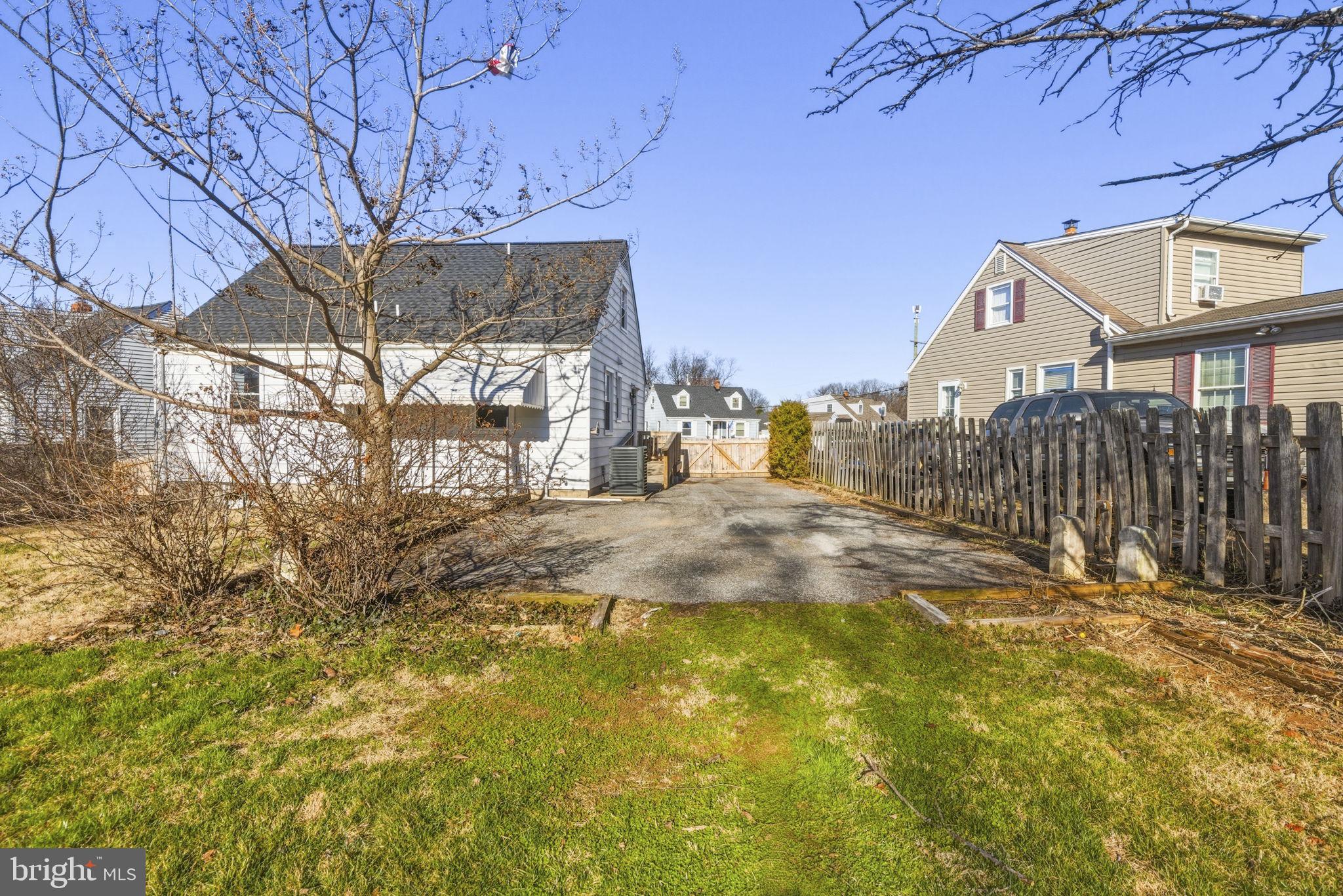 GREEN MEADOWS - Residential