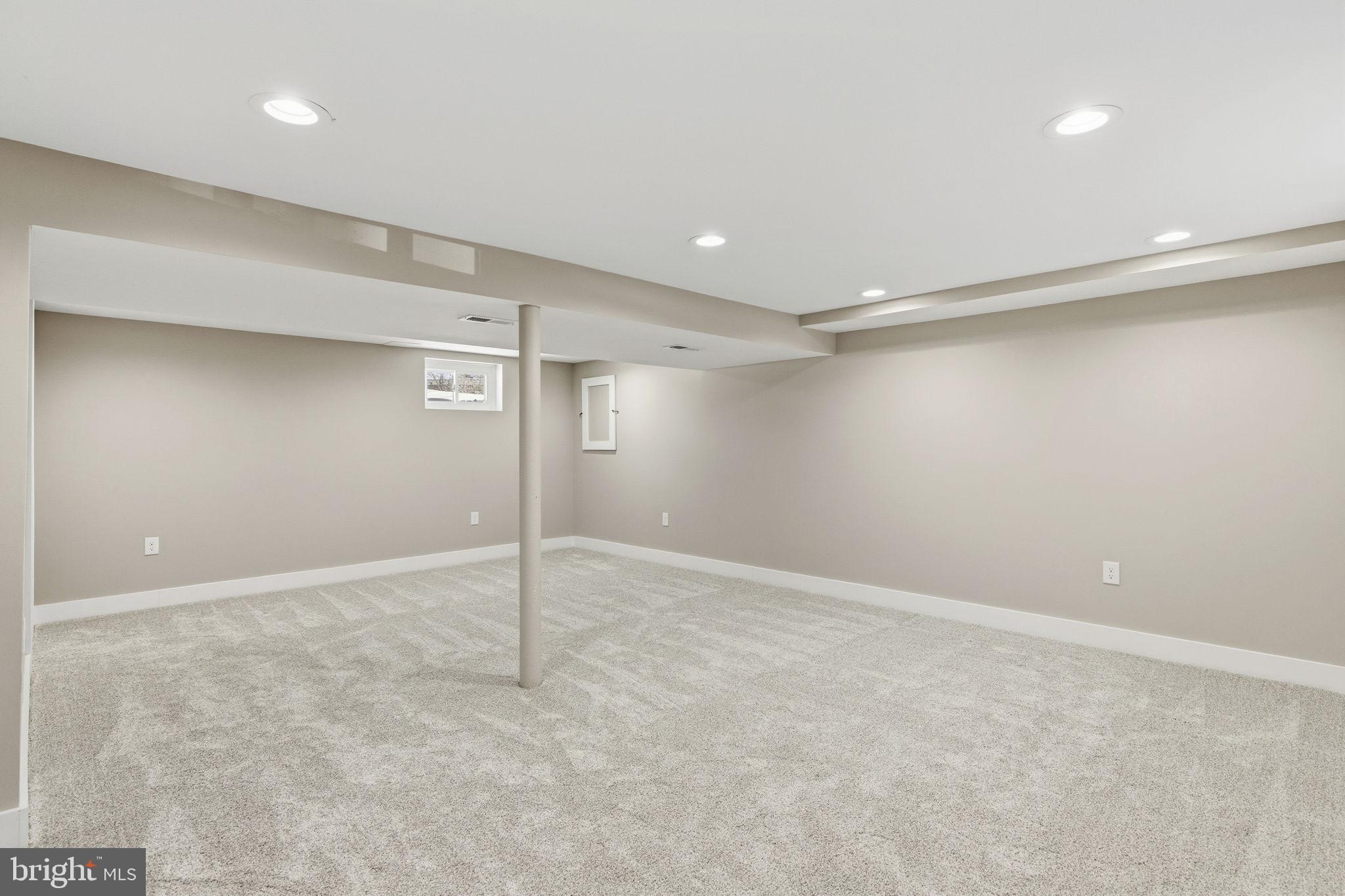 GREEN MEADOWS - Residential