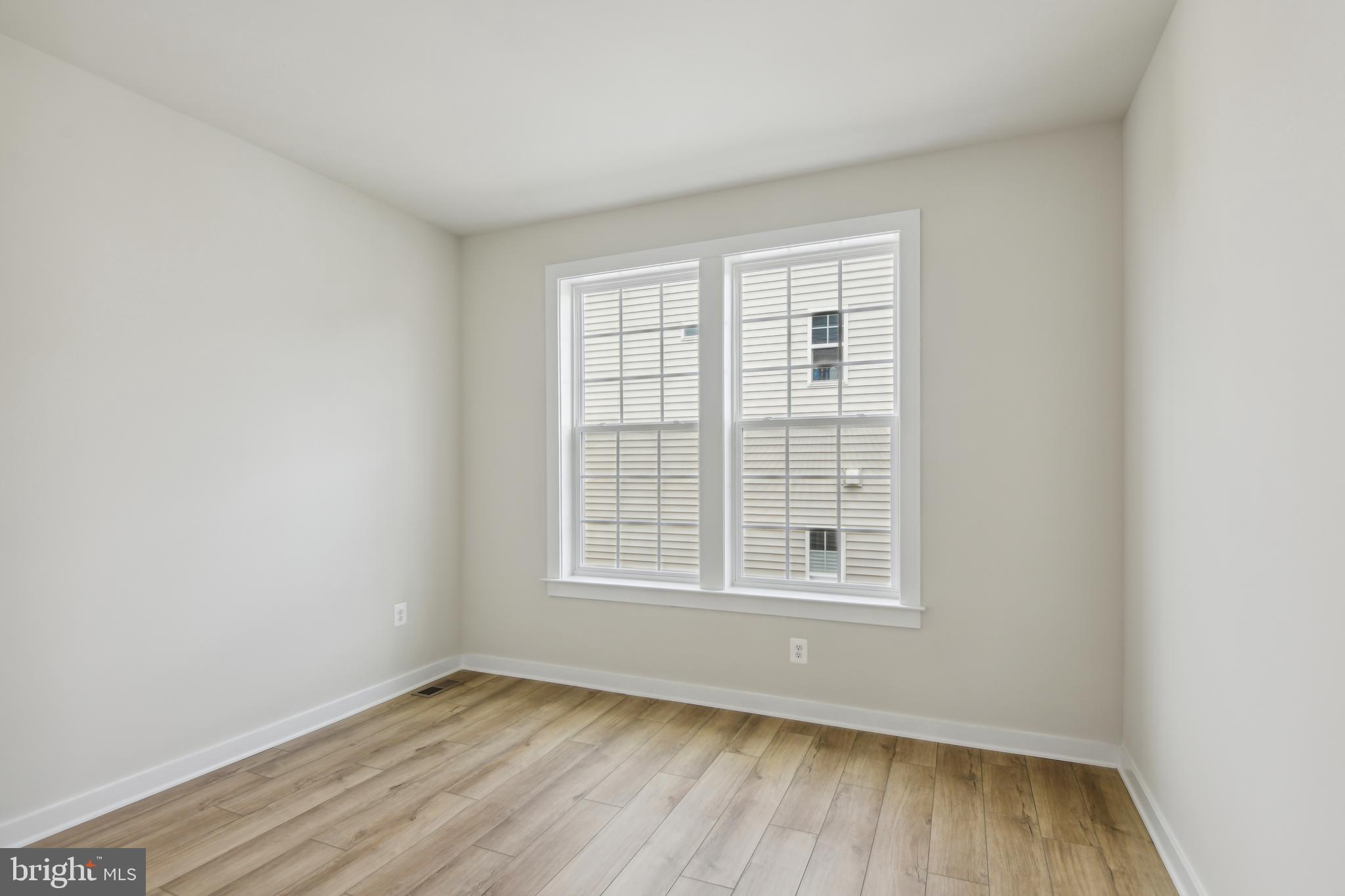 FAIRWAY ESTATES - Residential