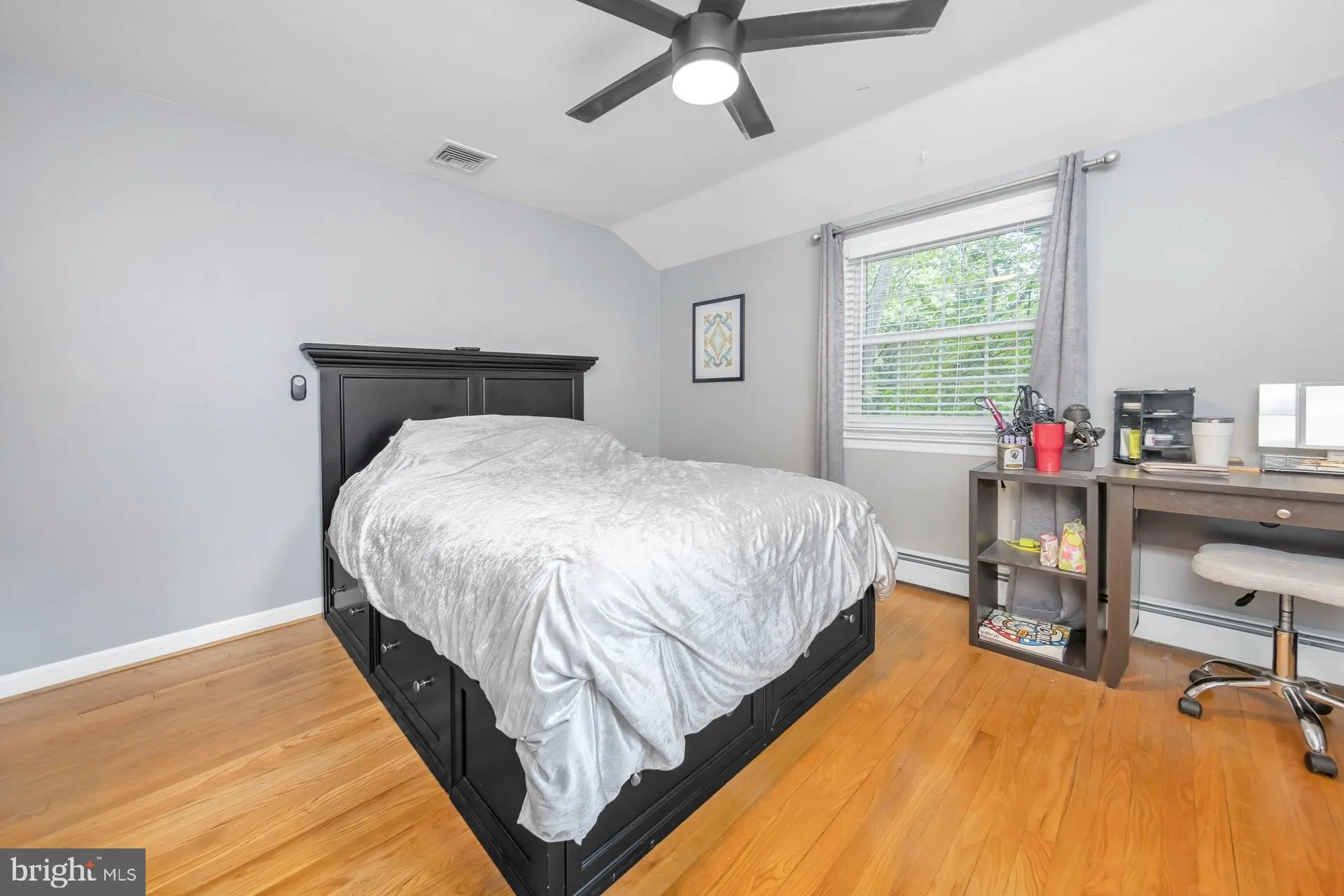 Wenonah, New Jersey 08090, United States, 4 Bedrooms Bedrooms, ,3 BathroomsBathrooms,Residential,Active,203919