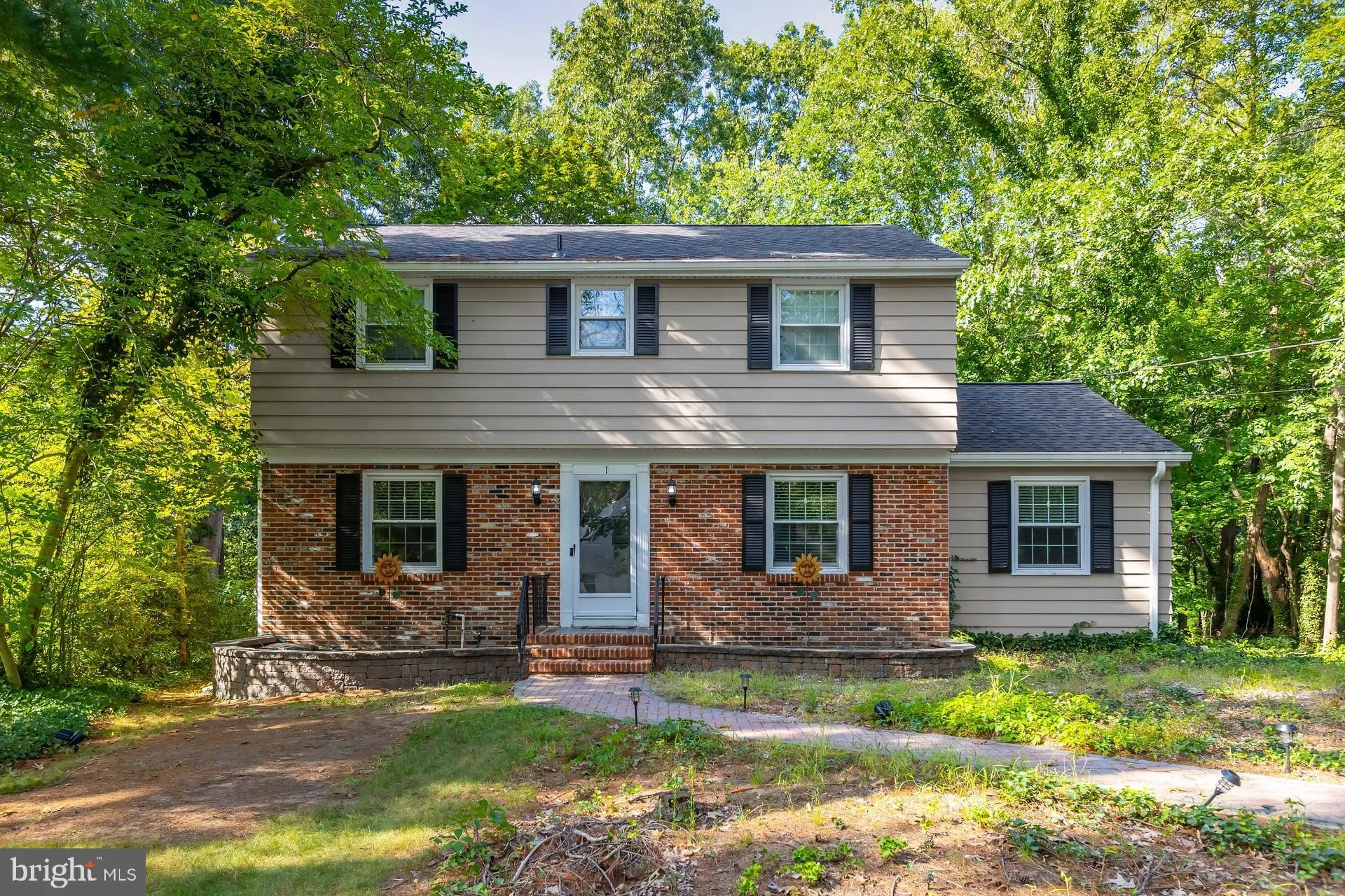 Wenonah, New Jersey 08090, United States, 4 Bedrooms Bedrooms, ,3 BathroomsBathrooms,Residential,Active,203919