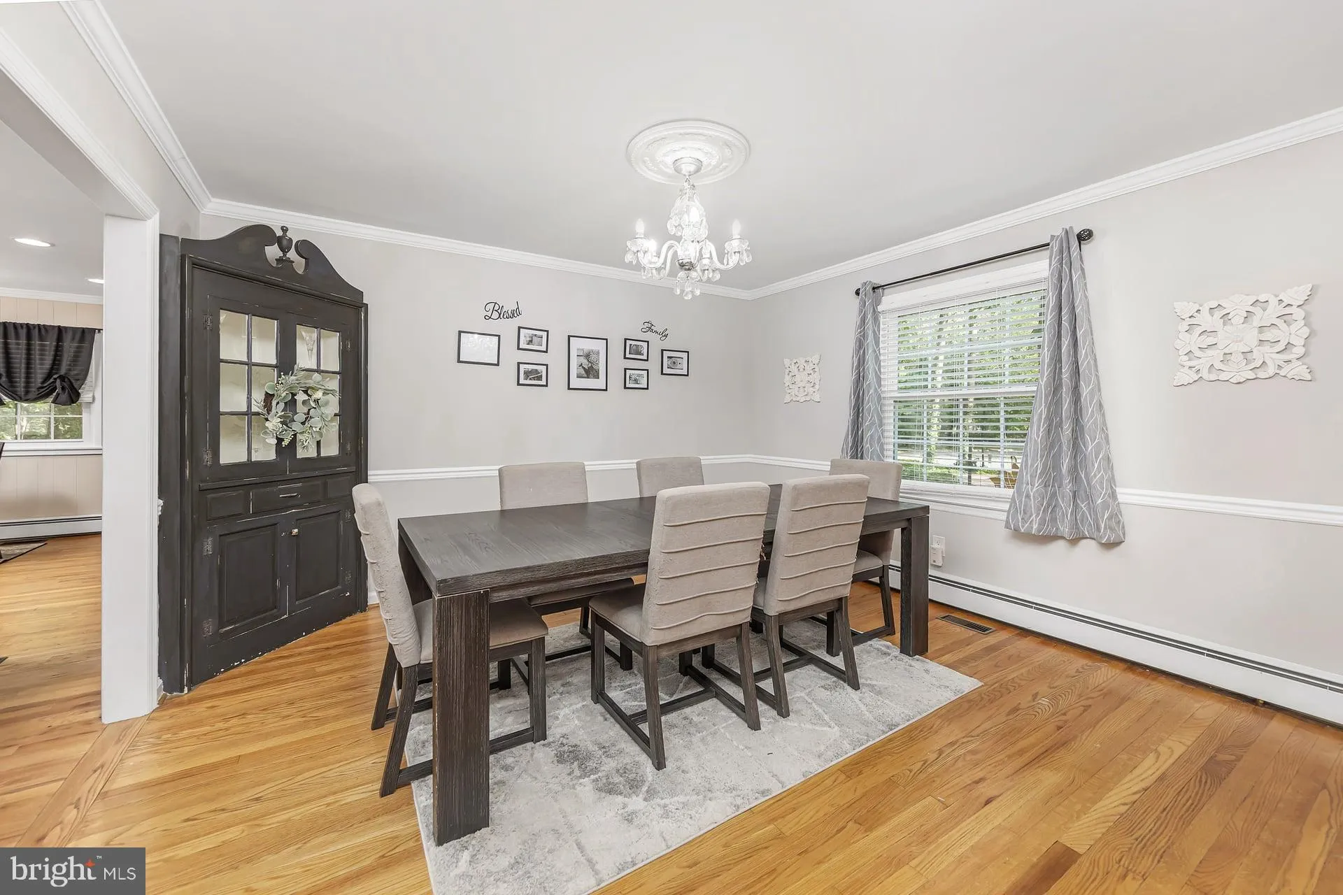 Wenonah, New Jersey 08090, United States, 4 Bedrooms Bedrooms, ,3 BathroomsBathrooms,Residential,Active,203919