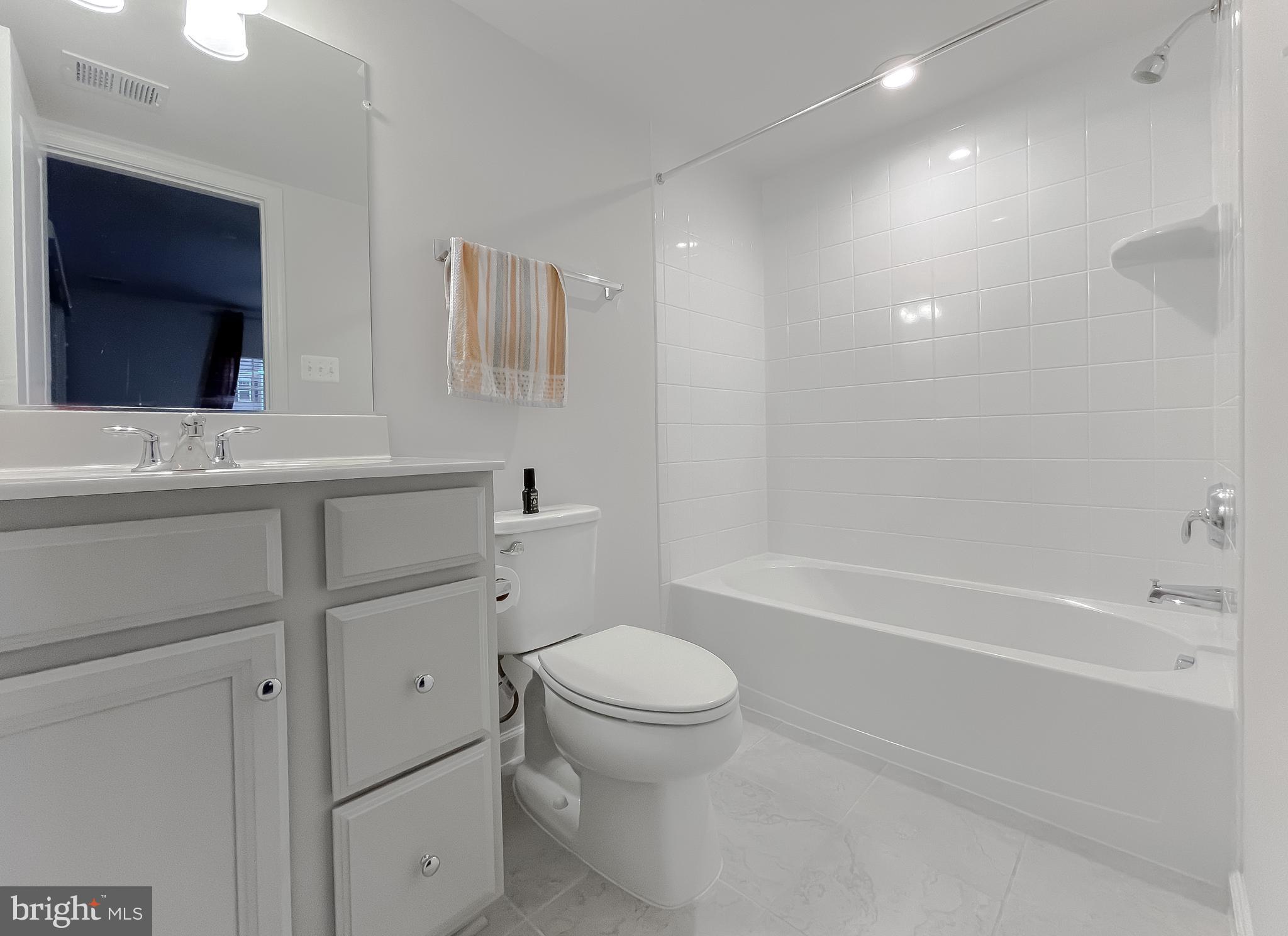 WILDEWOOD - Residential Lease