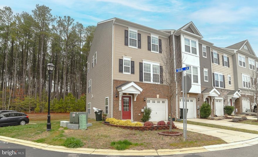 This is a beautiful 3-story end-unit Townhouse in Wildewood only a 20 min. drive from PAX NAS and less than 5 minutes from Evergreen Elementary School. 
You are greeted on the first floor with a lovely mudroom area to kick off your shoes before you either take a right into the garage, go to the back room/bedroom with the full bathroom, or walk up a flight of stairs to the second floor.
The second floor includes a living room, dining area, and a full kitchen and pantry. There is a back porch and half bath on this floor as well.
The third floor boasts a massive primary suite with a walk-in closet and a full, double vanity bathroom with a standing shower. Across the hall is a full bathroom and 2 bedrooms.
Includes full access to the community pool, clubhouse, tennis courts, walking/jog paths, and playground.
No smoking of any kind is allowed.