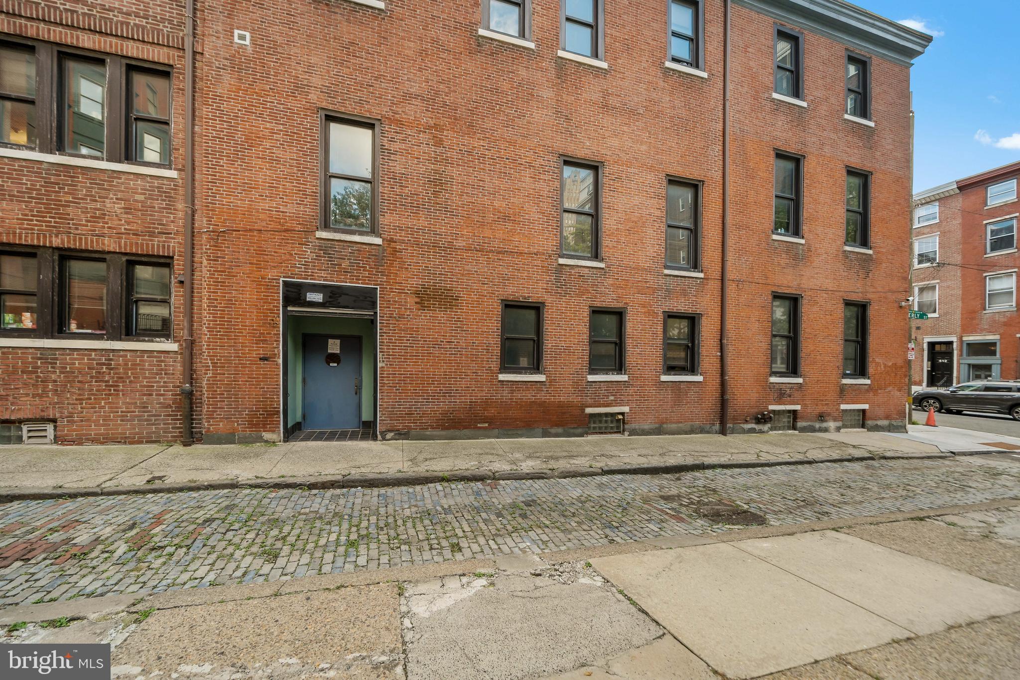 RITTENHOUSE SQUARE - Commercial Sale