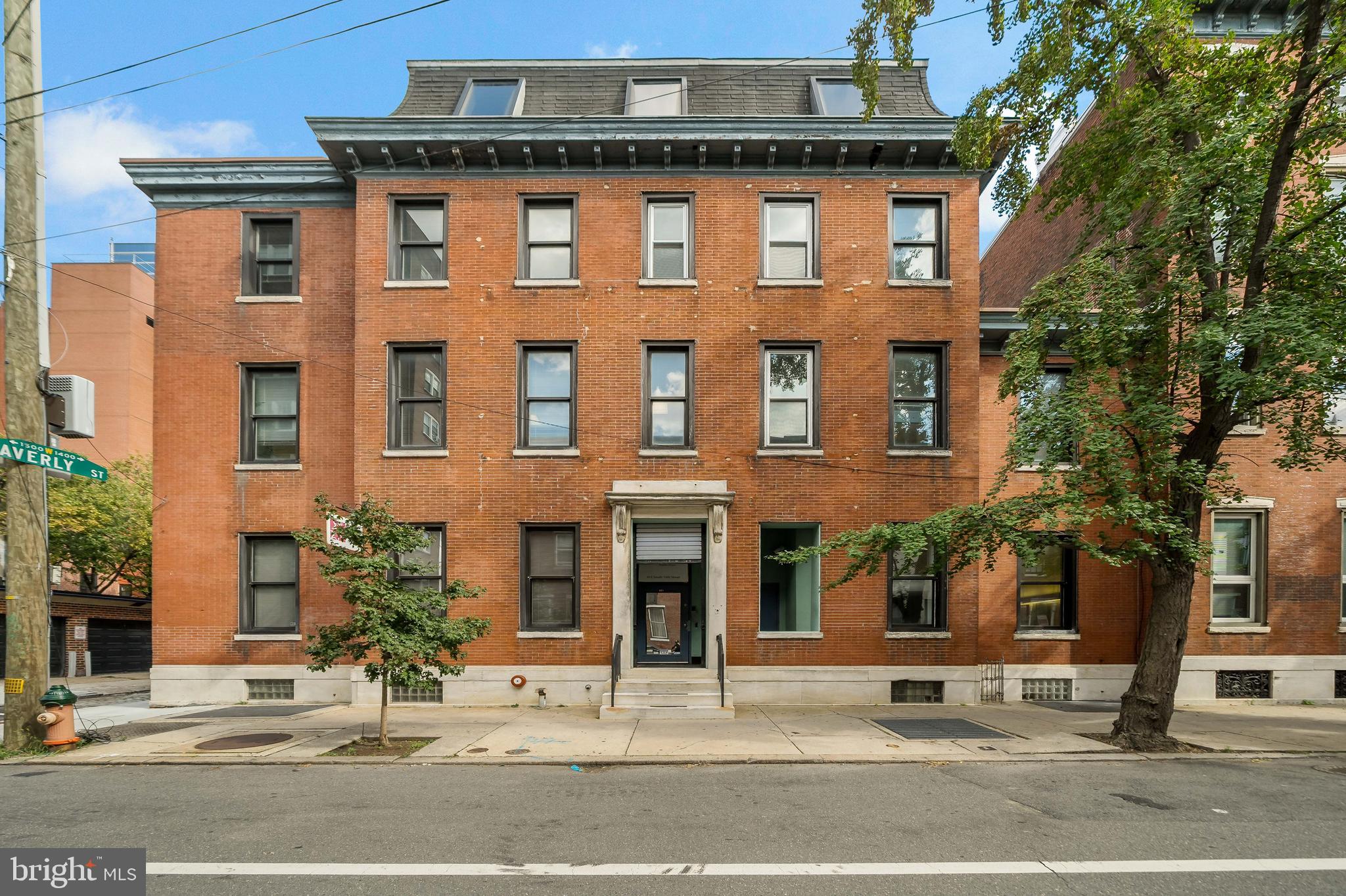 RITTENHOUSE SQUARE - Commercial Sale