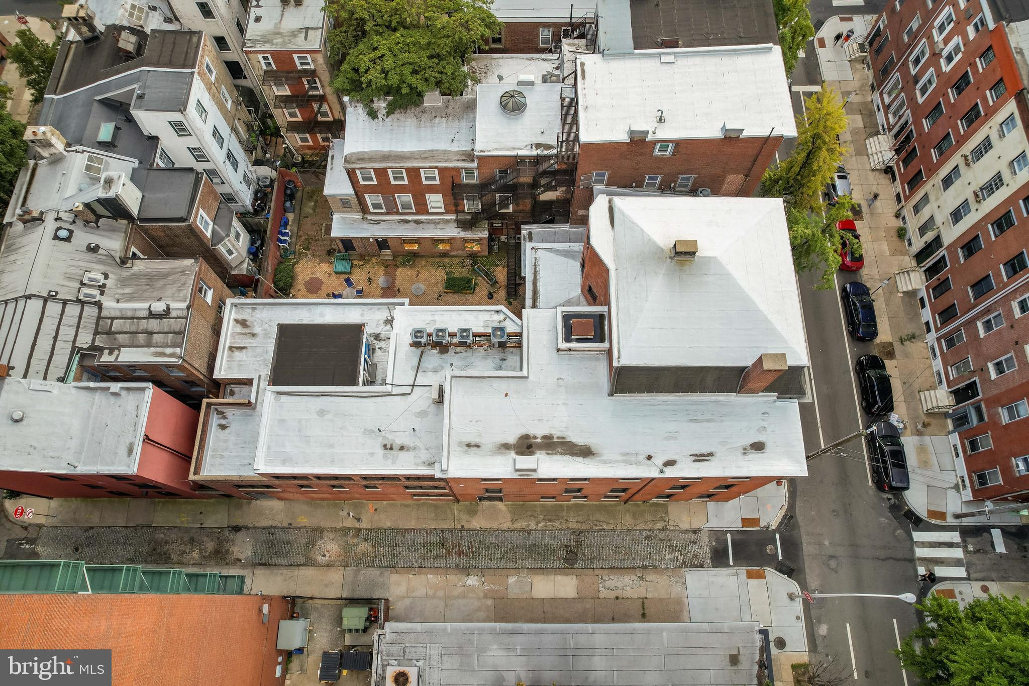 RITTENHOUSE SQUARE - Commercial Sale