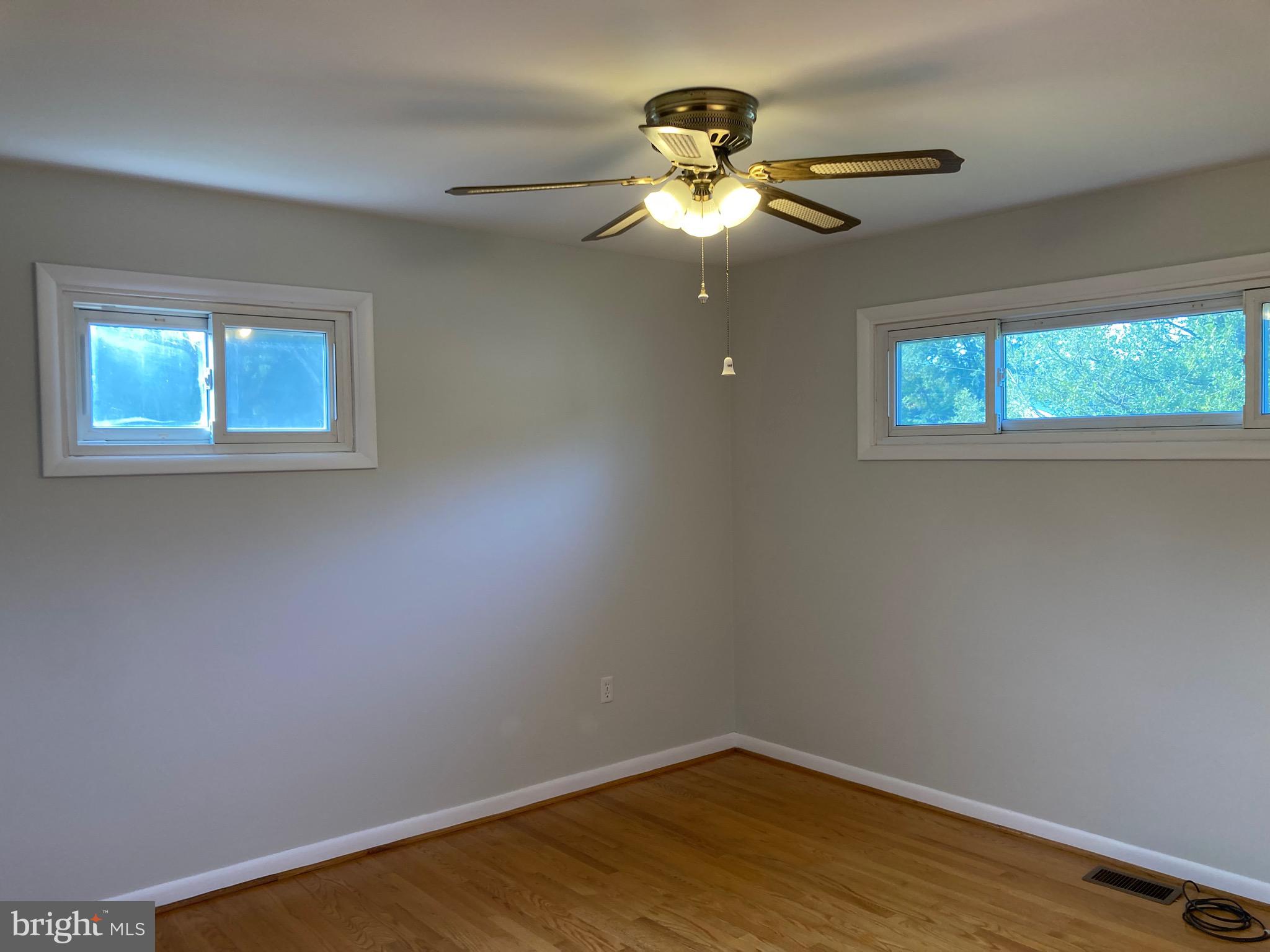 ORCHARD HILLS - Residential Lease